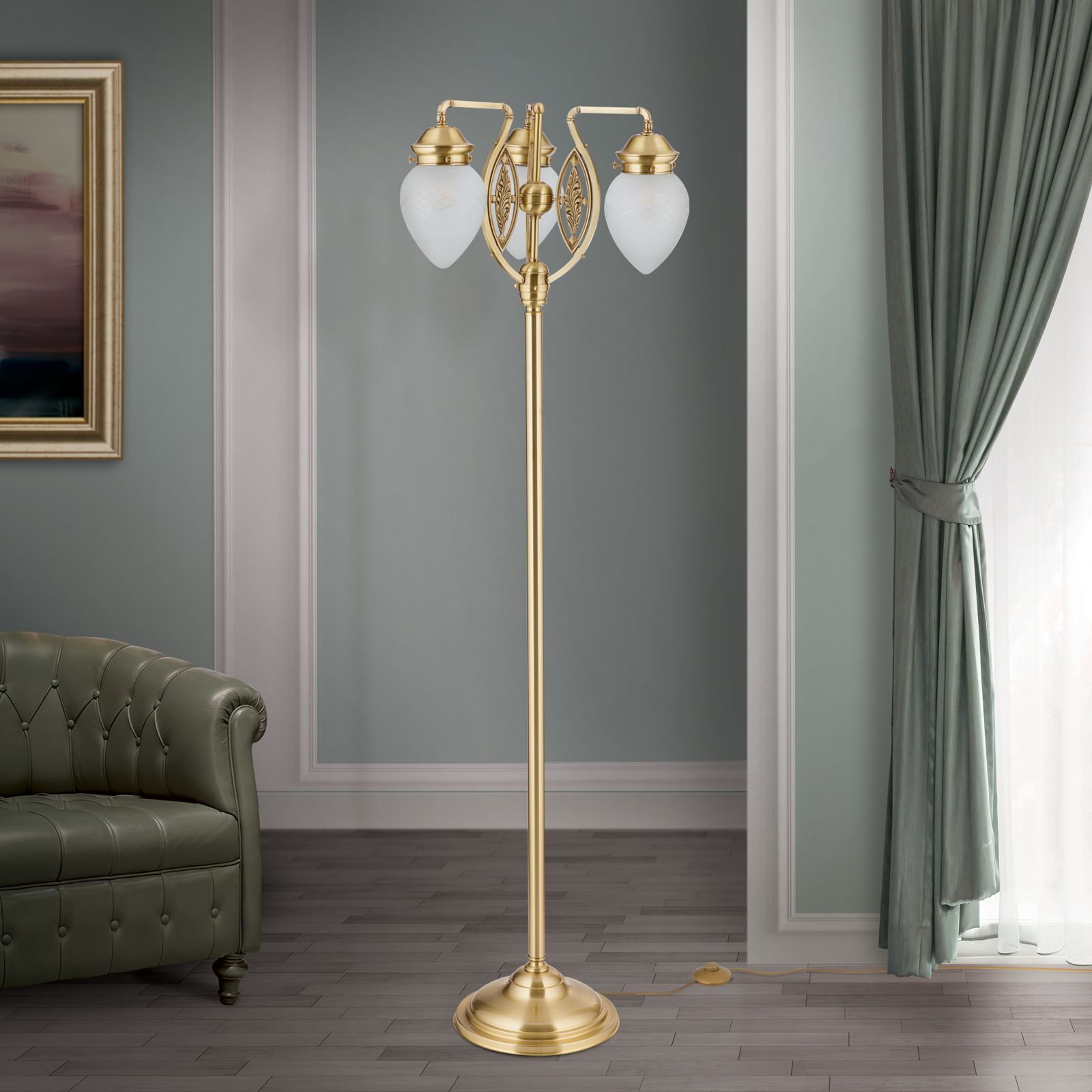 Stehlampe, goldfarben, dreifalt, Glaskuppel, Wohnzimmer