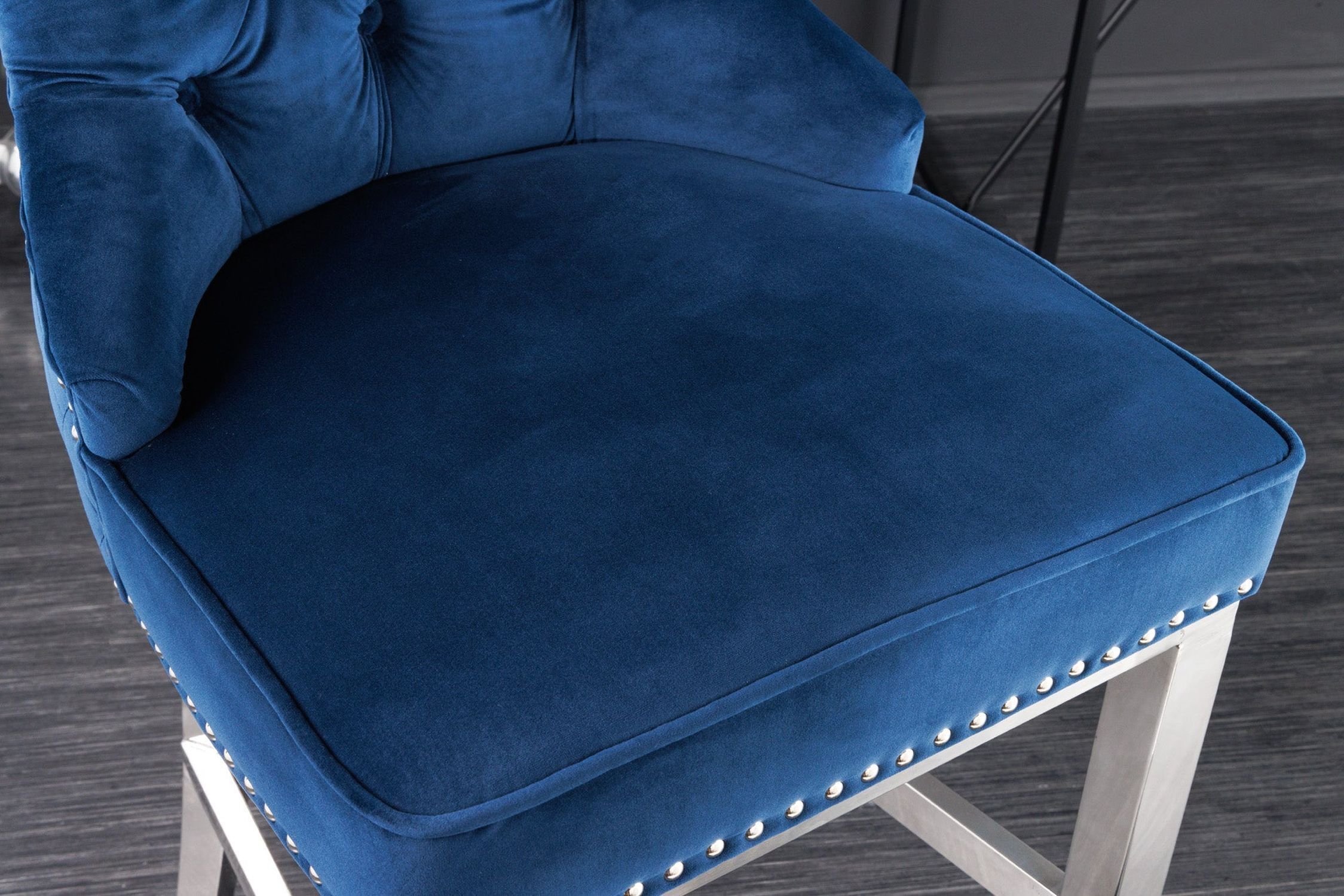 Barhocker Samt Edelstahl in Blau Silber Chesterfield Moebel, Stuhl