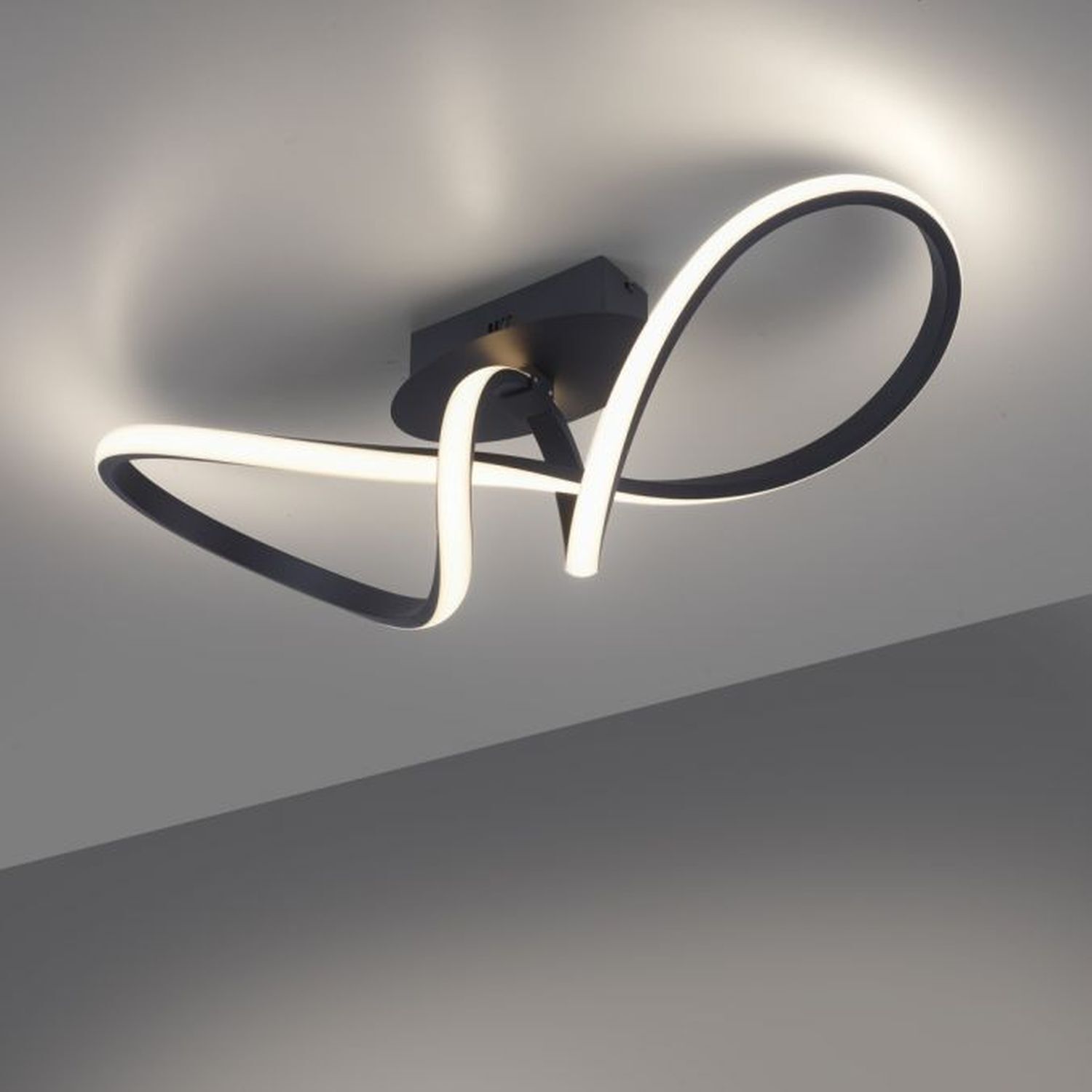 Dimmbare LED Deckenlampe Metall Schwarz 3000 K warmweiß