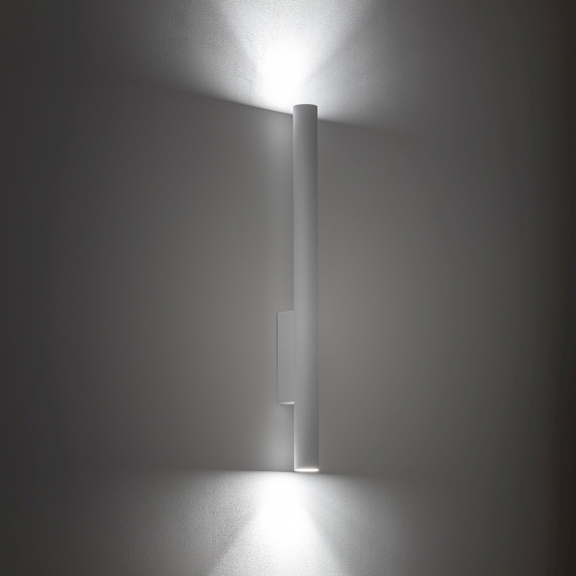 Wandlampe 2-flammig GU10 R35 60 cm hoch Up Down Weiß Metall Modern Wandlampe, LED, weiße Leuchte, Wandmontage, Beleuchtung