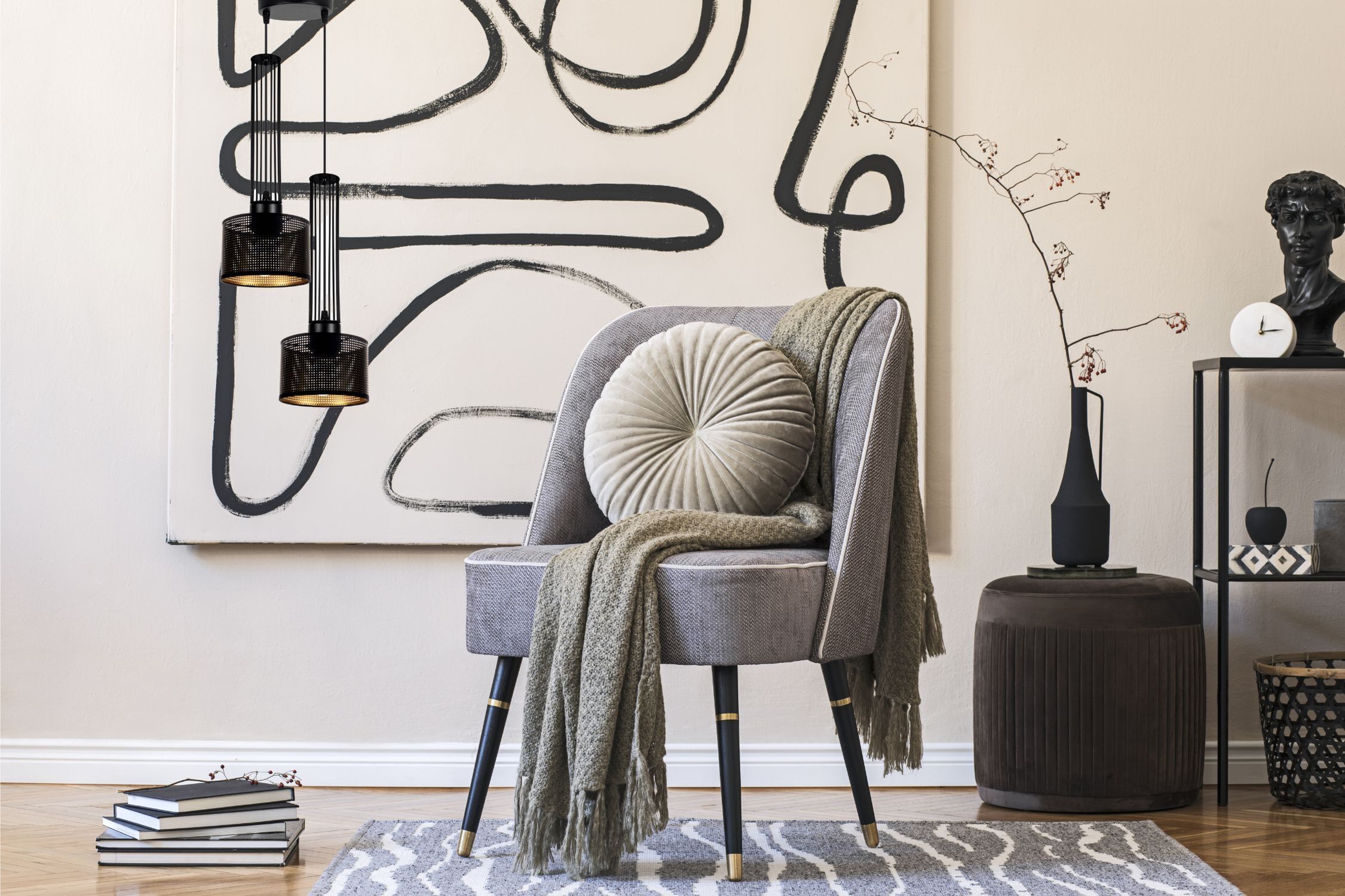 Dekorative Hängelampe Metall 2-flammig E27 Schwarz Gold Moebel, Stuhl, Innenarchitektur, Inneneinrichtung, Person