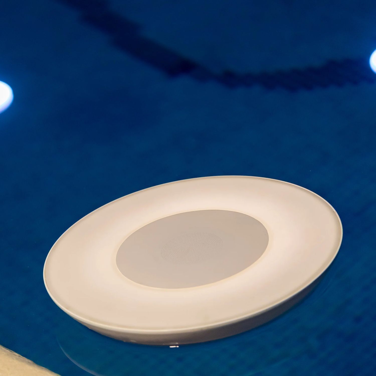 LED Poolleuchte Akku Dimmer Farbwechsel Ø 39 cm kabellos IP67