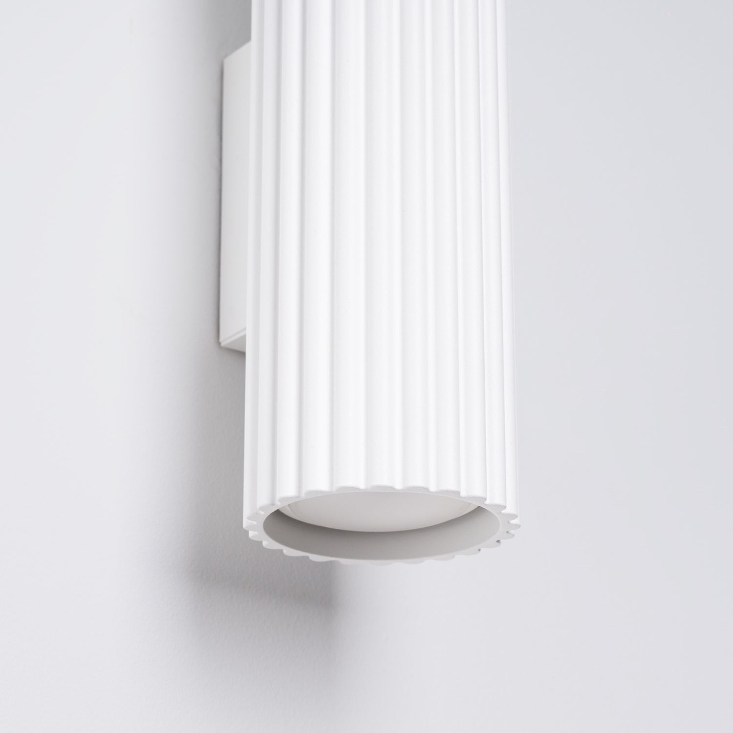 Wandlampe innen klein H: 20 cm Weiß 2x GU10 Up Down Alu
