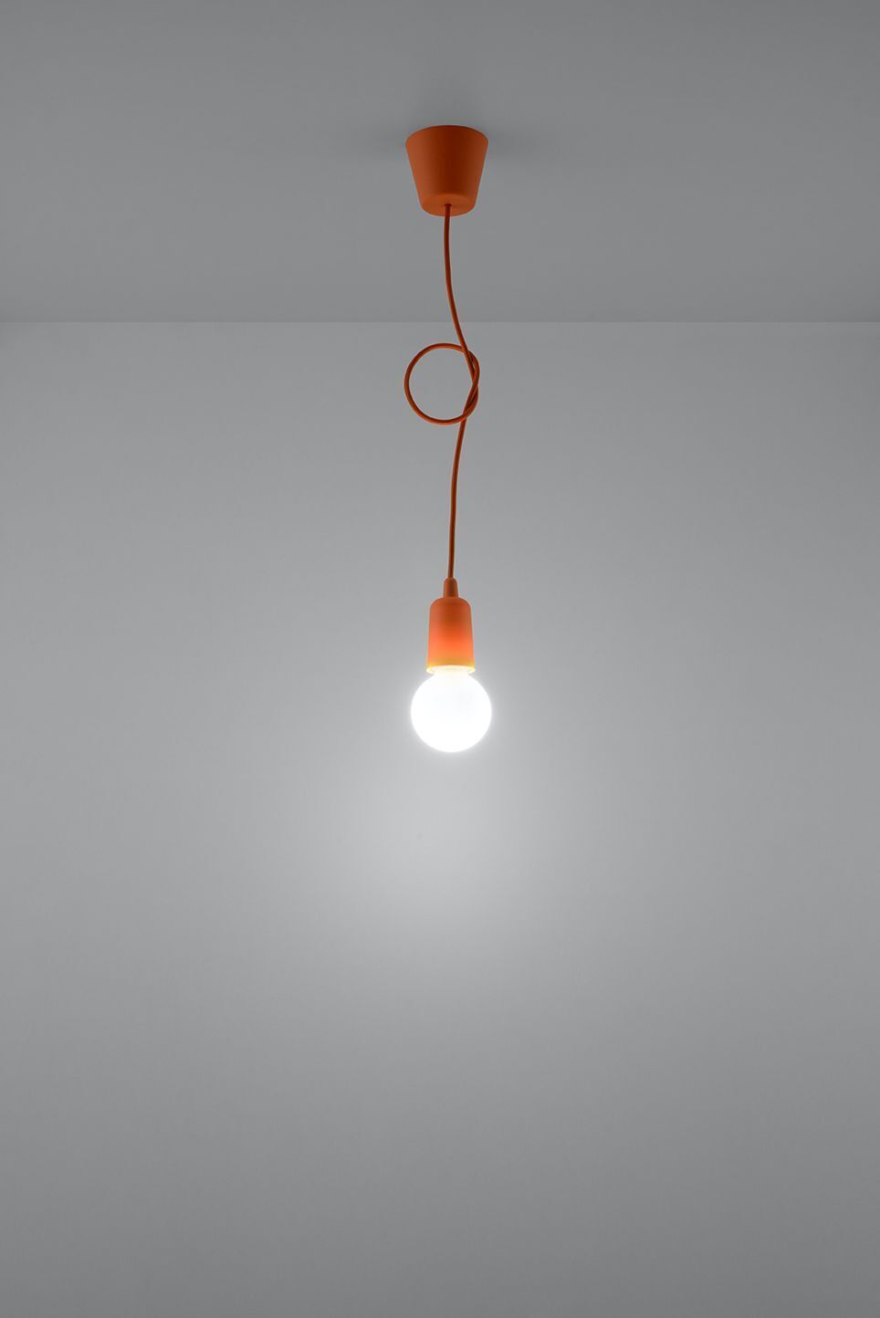 Verstellbare Hängelampe NESSA Tiefe bis 90cm E27 Orange