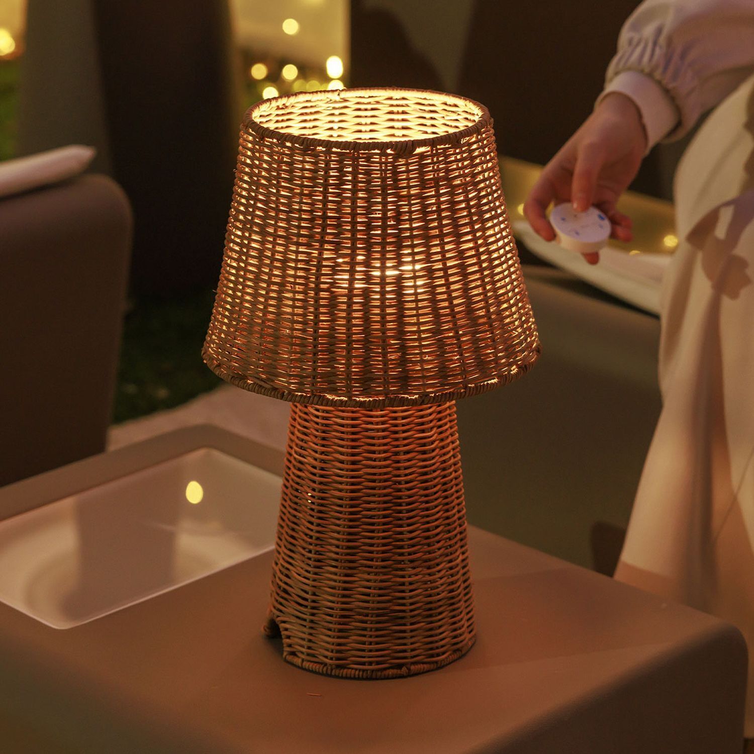 Lampe, Lampenschirm, Korblampe, Rattan, Nachtlicht