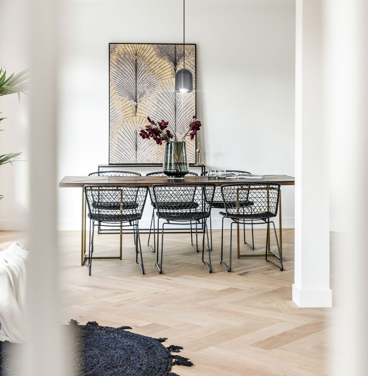 Runde Pendelleuchte Metall Schwarz E27 Ø11 cm Loft Speisesaal, Esstisch, Tisch, Fußboden, Innenarchitektur