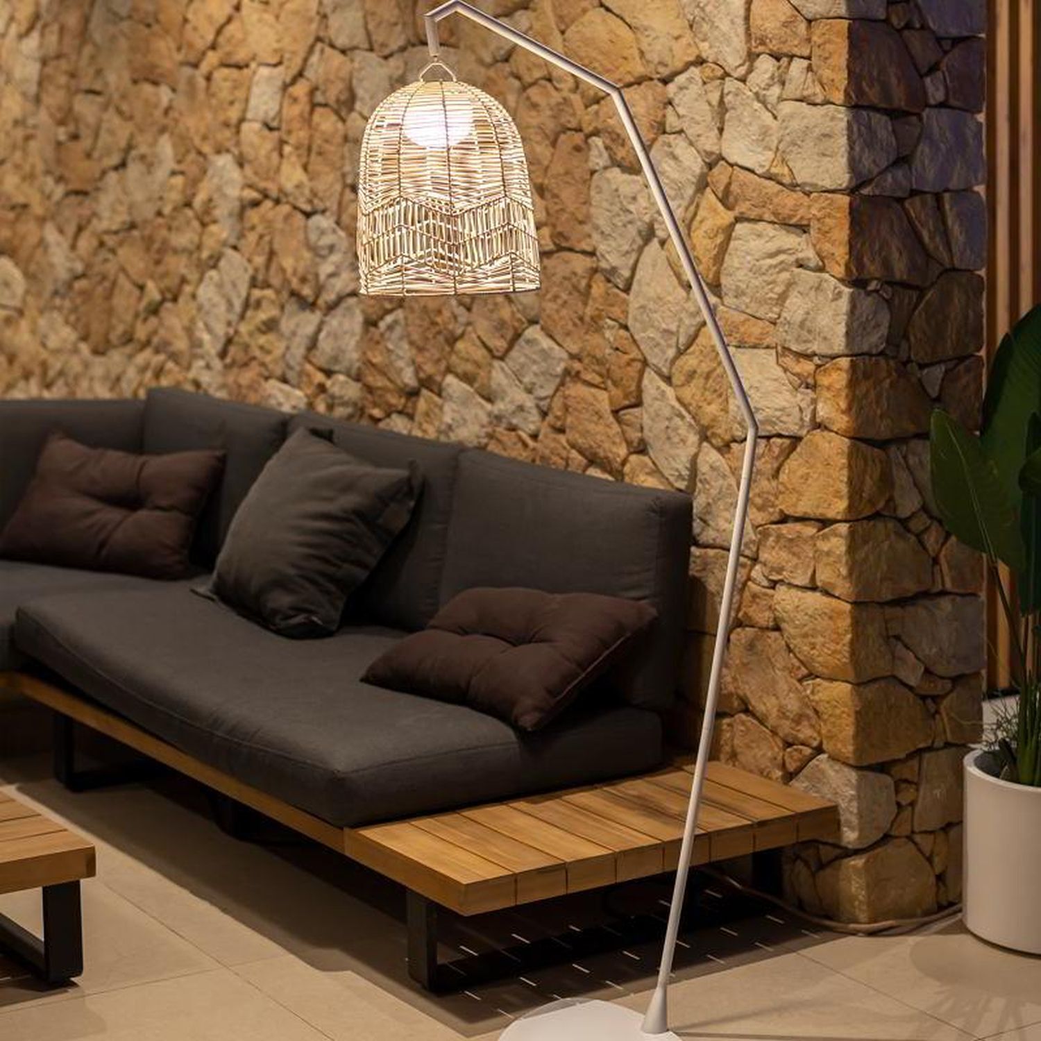LED Stehleuchte außen Akku 165 cm hoch IP54 2700 K dimmbar