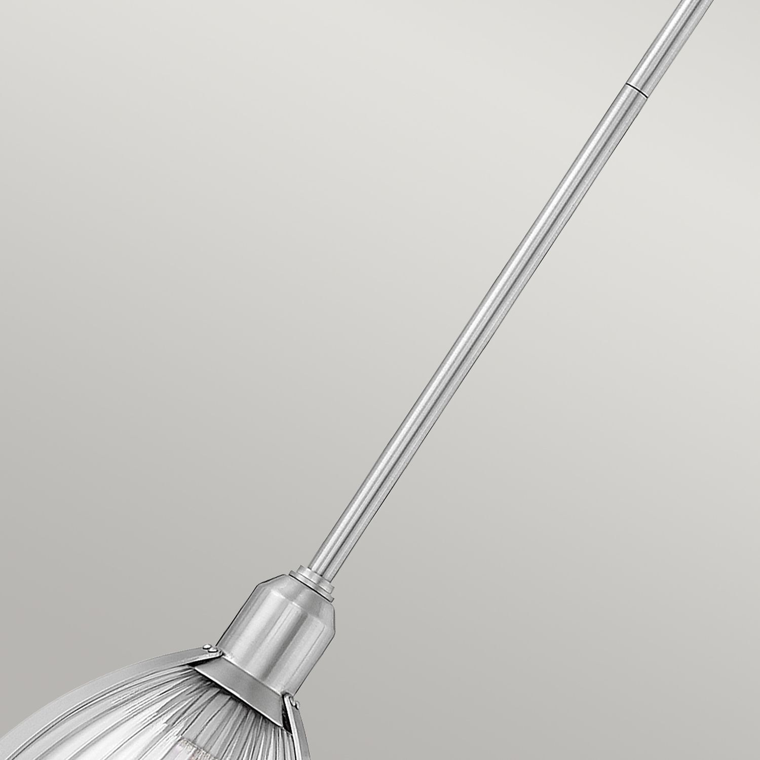 Pendelleuchte Riffelglas D: 24,8 cm H: max. 107,6 cm