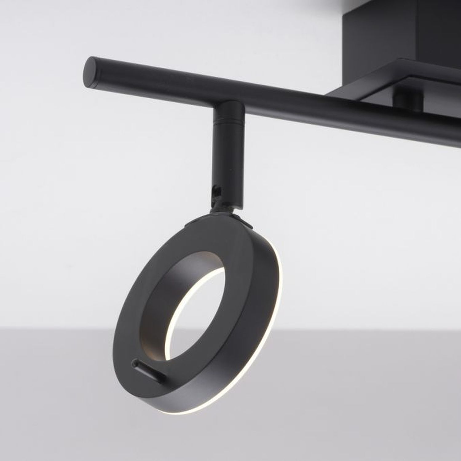 Flexibler LED Deckenspot Anthrazit IP44 50 cm blendarm Beleuchtung