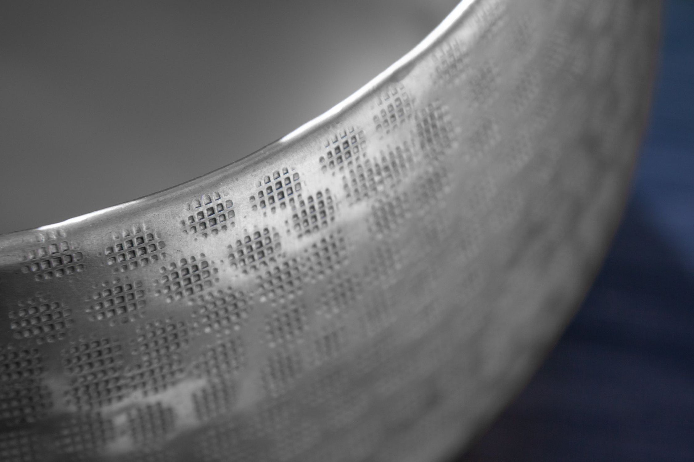 Übertopf 2er Set Metall Handarbeit Hammerschlag in Silber Töpferei, Tasse, Schüssel, Kunst, Porzellan