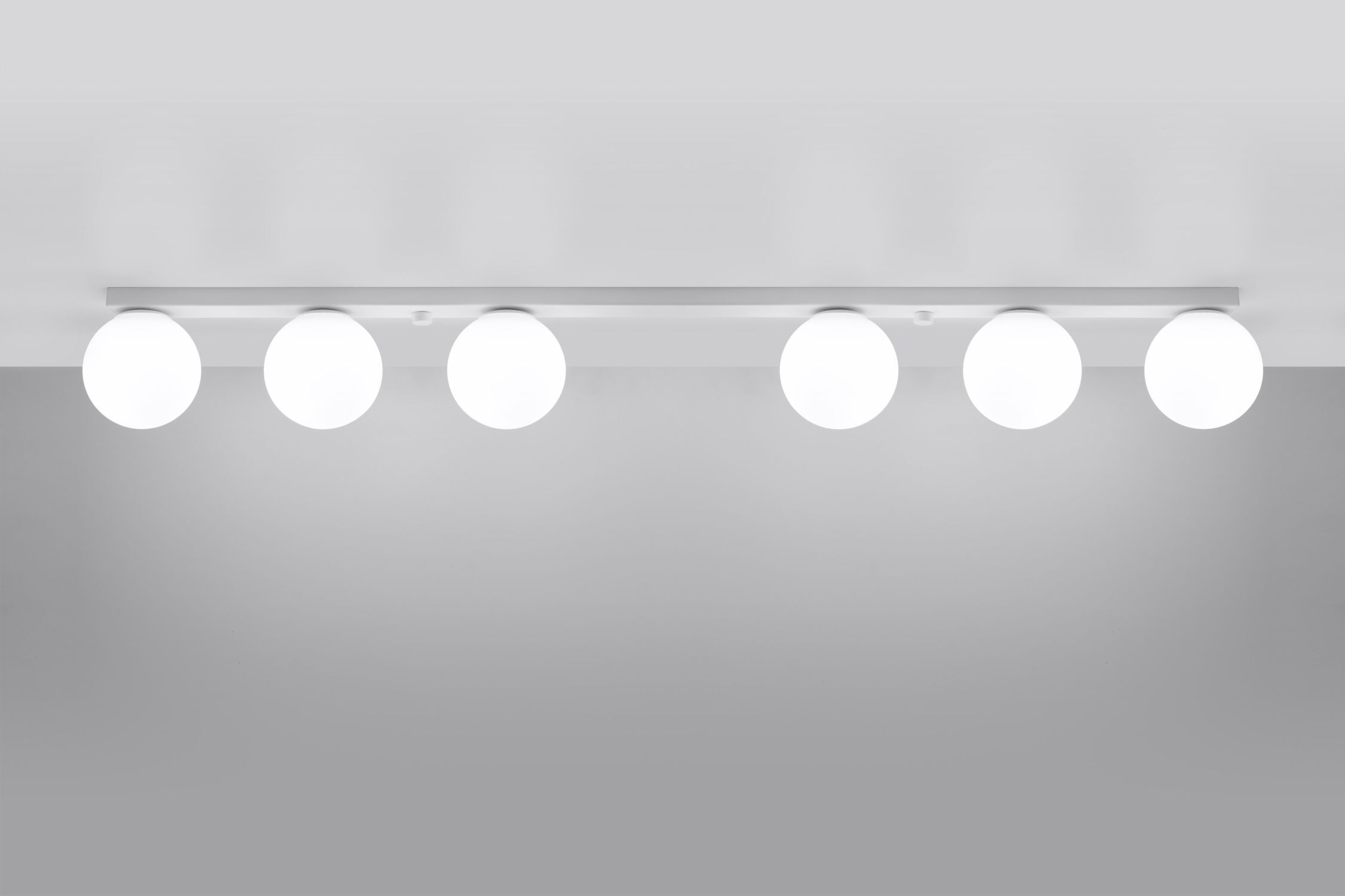 Weiße Deckenleuchte lang 120 cm Glas Metall 6x G9