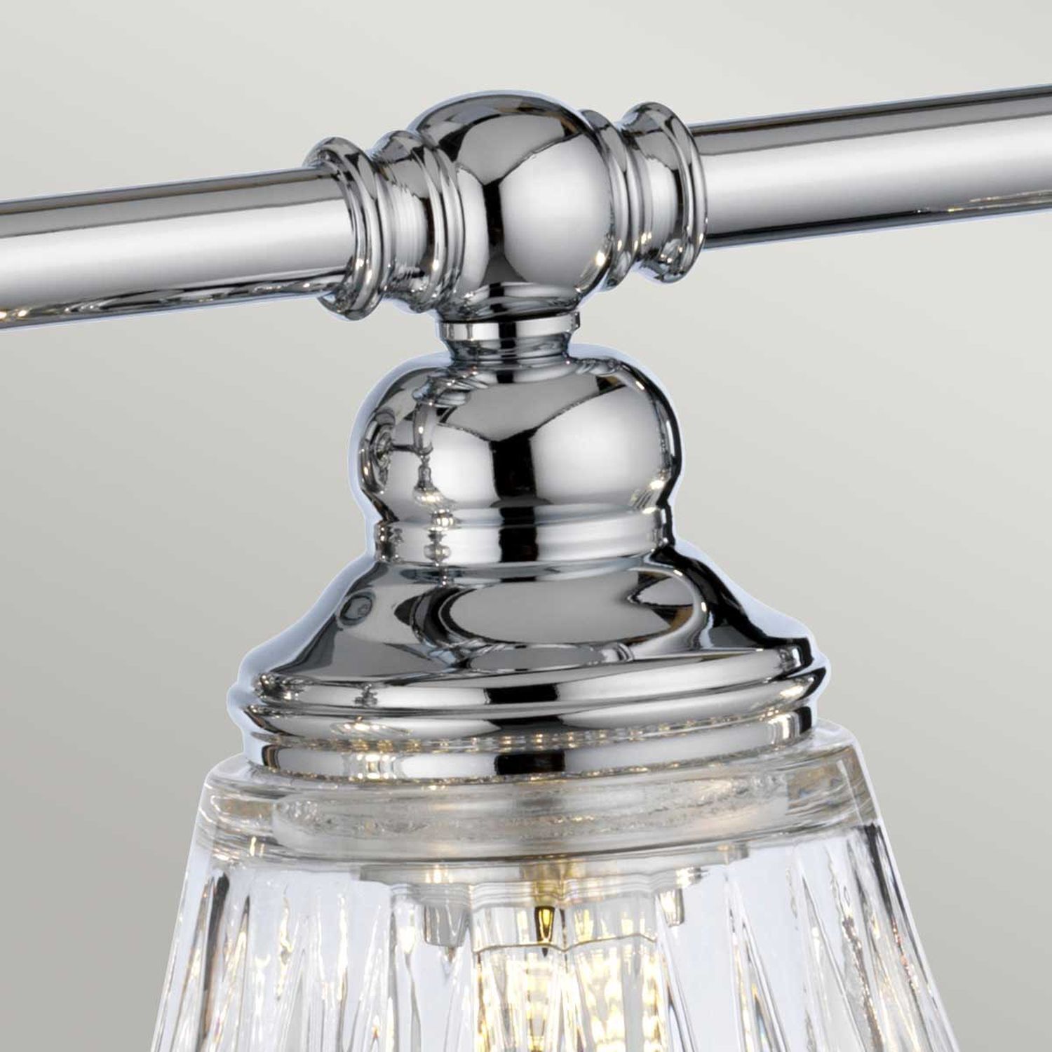 Wandlampe Bad Metall Glas 78,4 cm breit IP44 4x LED G9