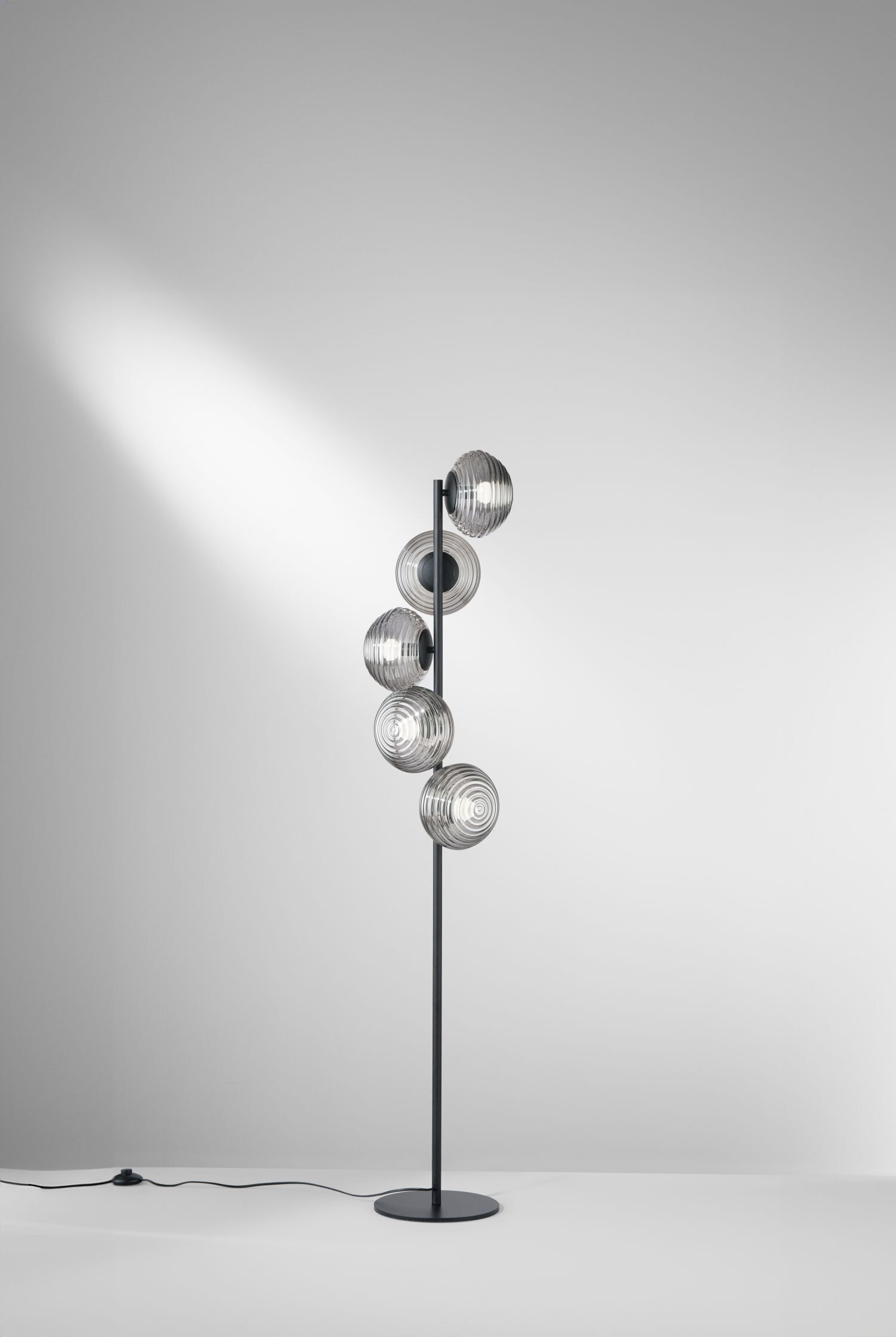 Dekorative Stehlampe Rauchglas 5-flammig E27 160 cm Stehleuchte, Lampen, Beleuchtung, Gläserne Kugeln, Kugellampe