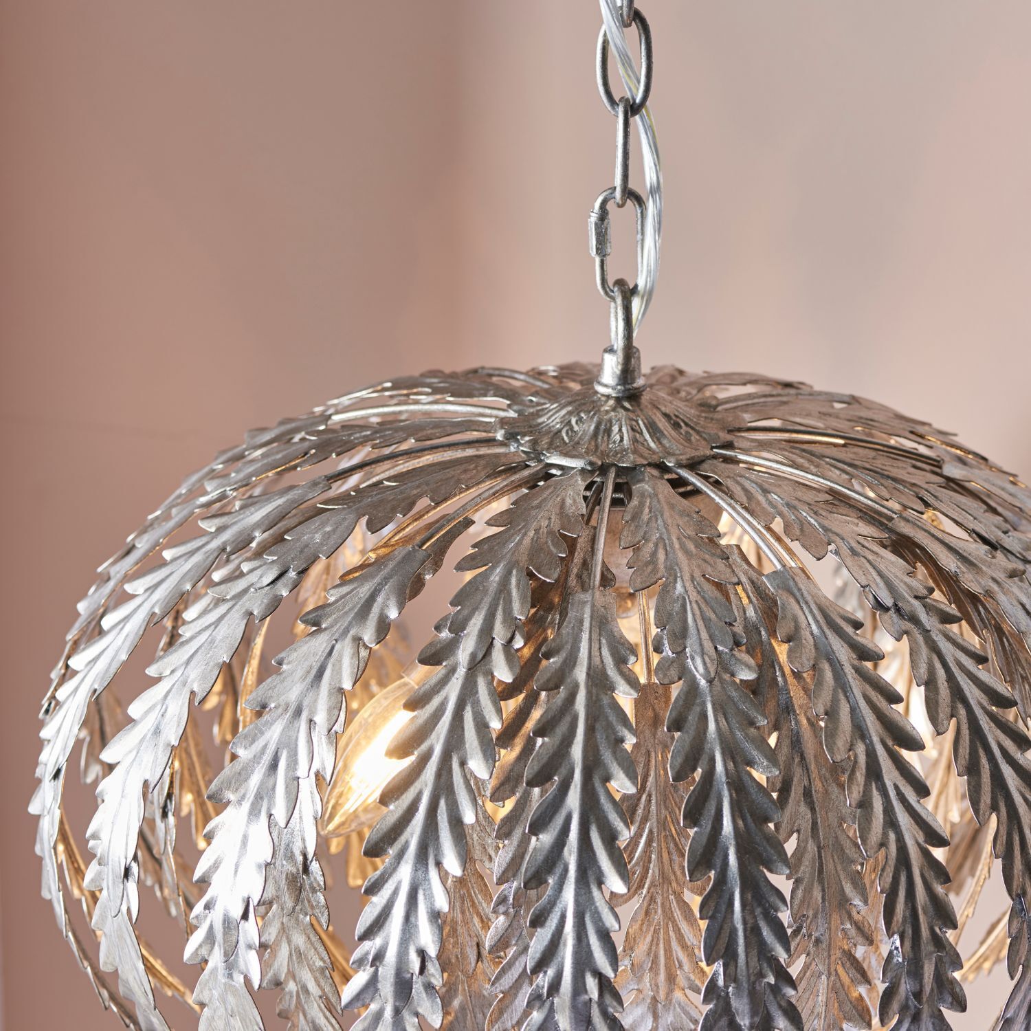 Hängeleuchte Metall Ø 45 cm rund Blattsilber 3x E14 Floral