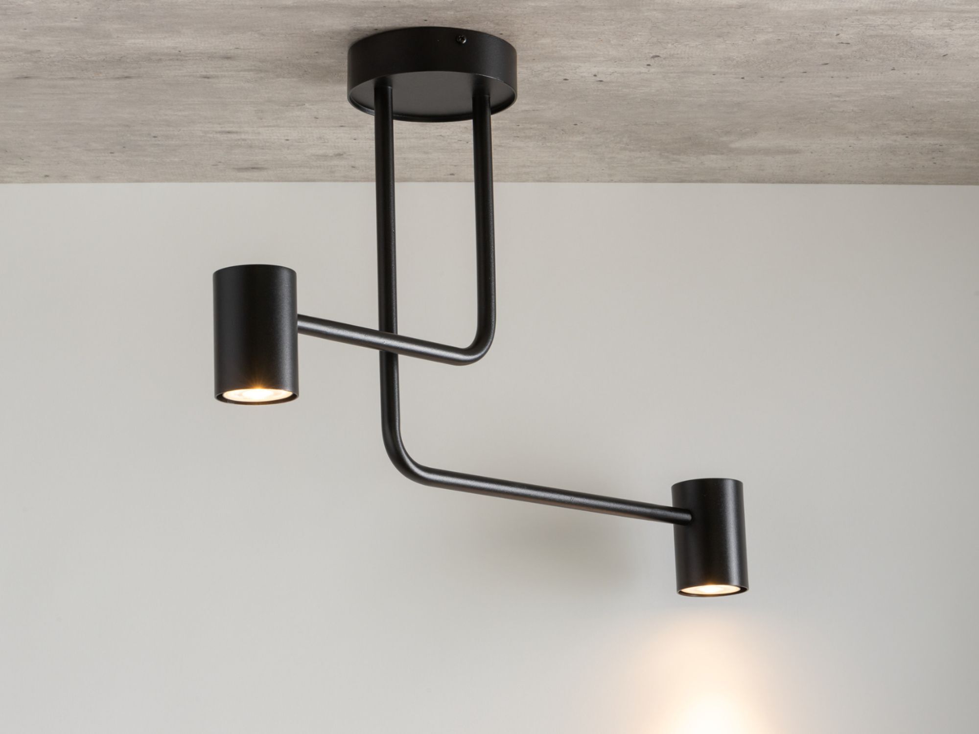 Schwarze Deckenleuchte Metall GU10 L:60 cm akzentuiert