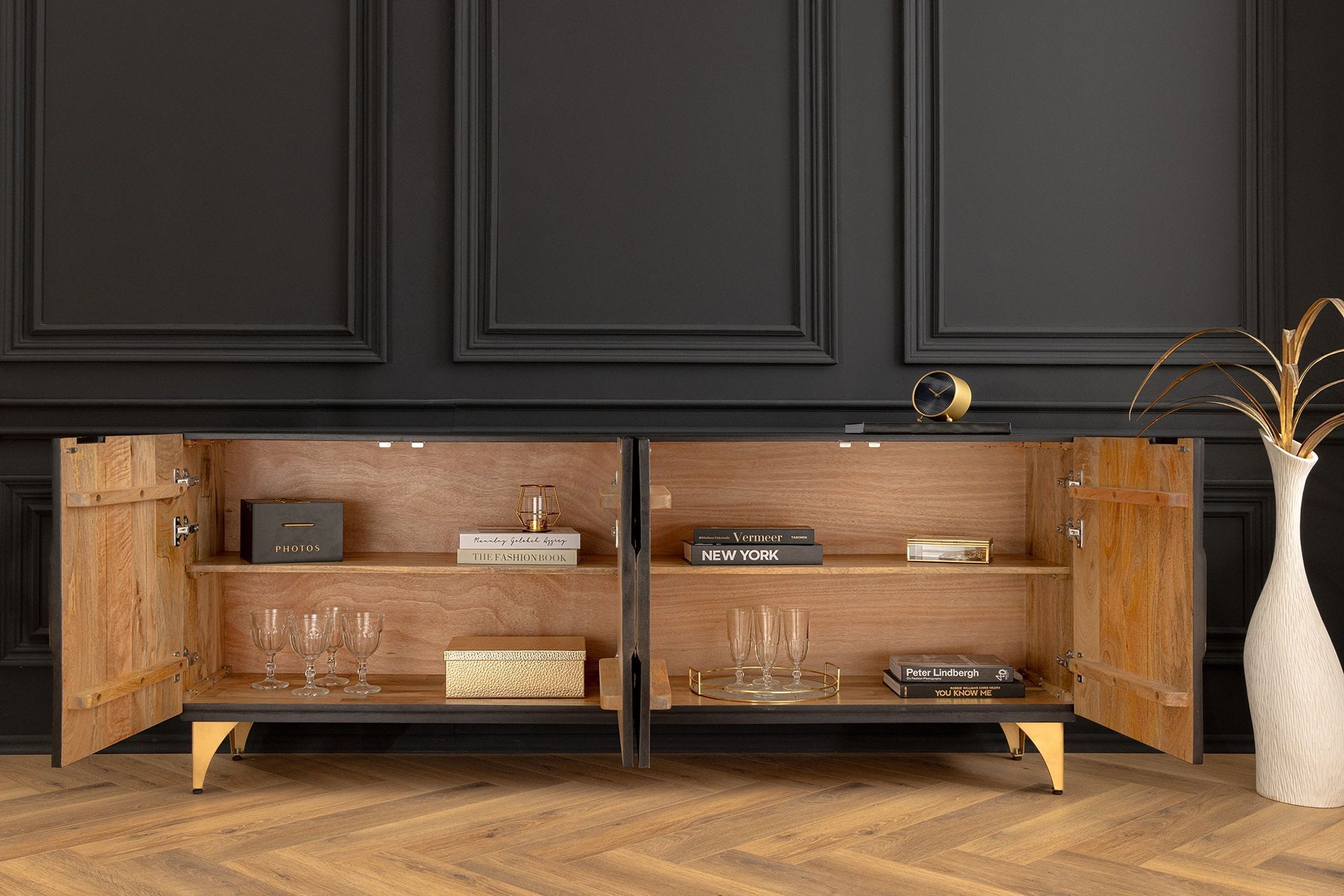 Sideboard Schwarz Gold 177 cm breit groß dekorativ Innenarchitektur, Anrichte, Holz, Hartholz, Gebeiztes Holz