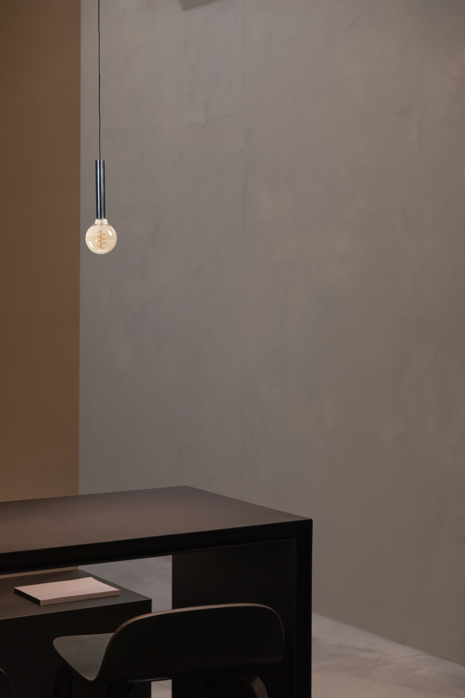 Elegante Pendelleuchte Metall für E27 Schwarz Öl-Effekt