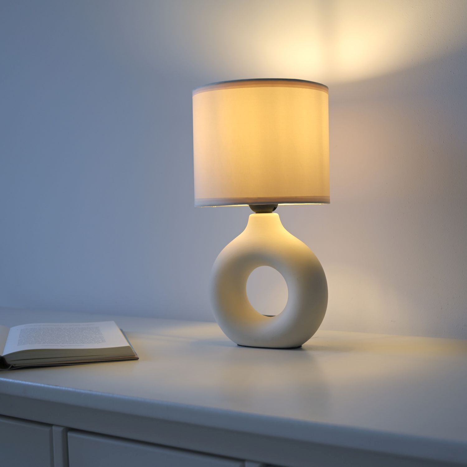 Tischlampe Keramik Stoff blendarm 30 cm E27 Beige Lampe, Tischlampe, Lampenschirm