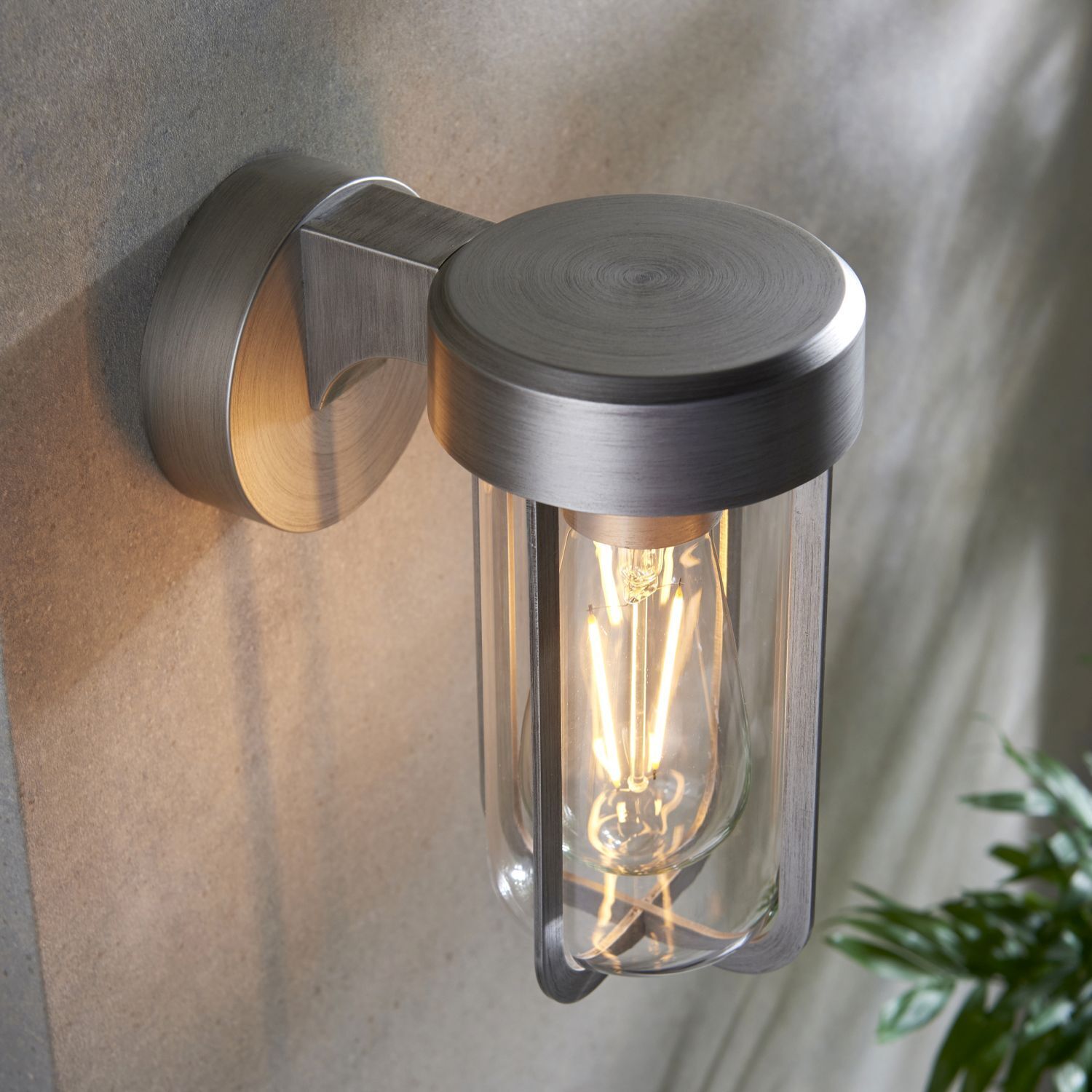 Wandlampe außen IP44 H: 20,8 cm Alu Glas E27 in Silber