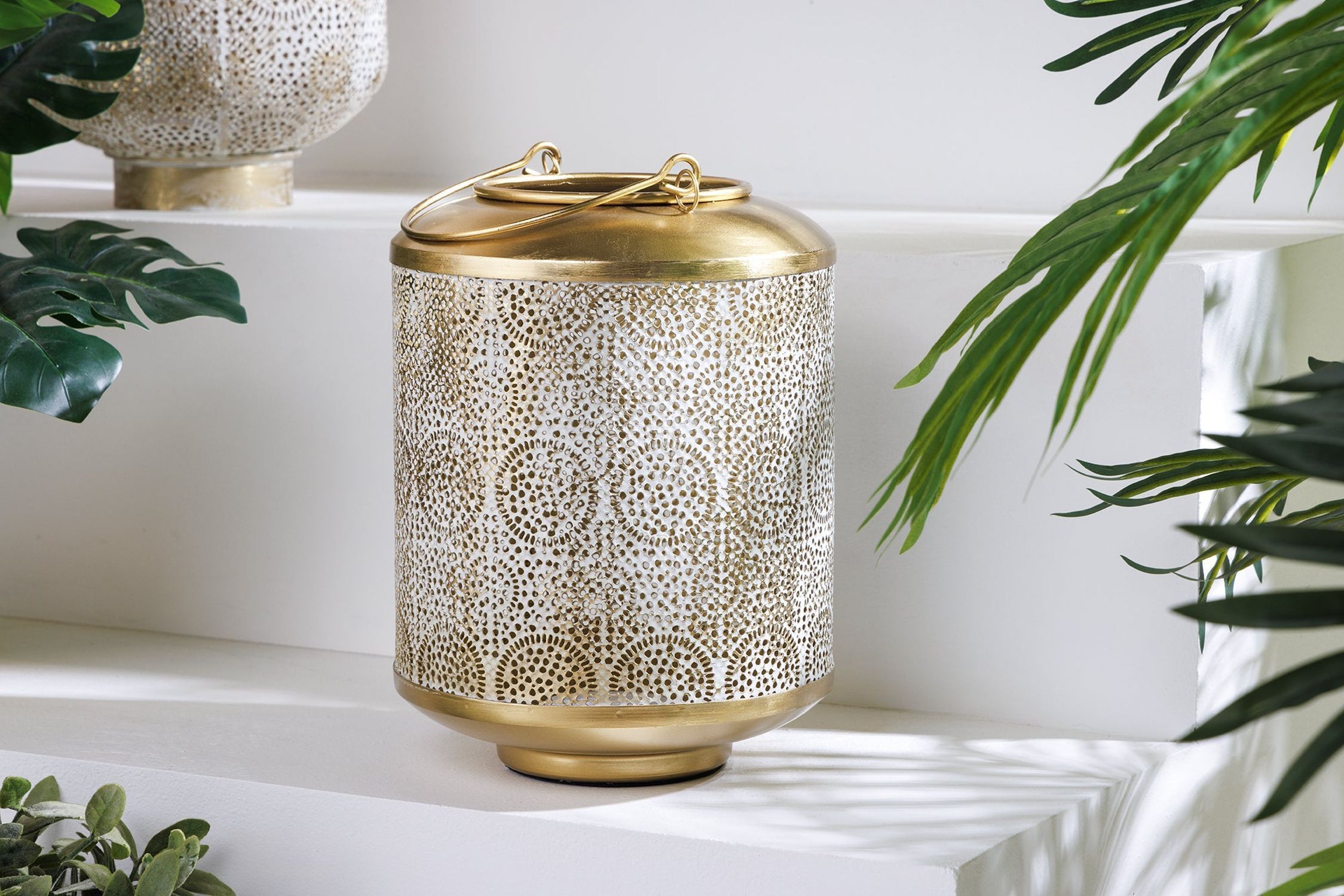 Laterne Eisen Ø 18 cm Weiß Gold Handarbeit REMUS Krug, Töpferei