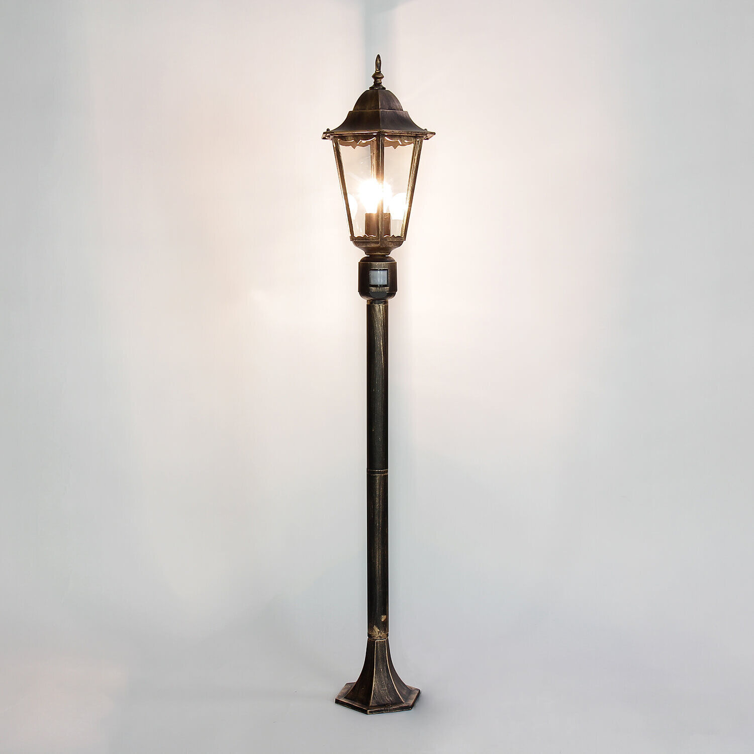 Wegeleuchte mit Bewegungsmelder in Schwarz Kupfer Lampe