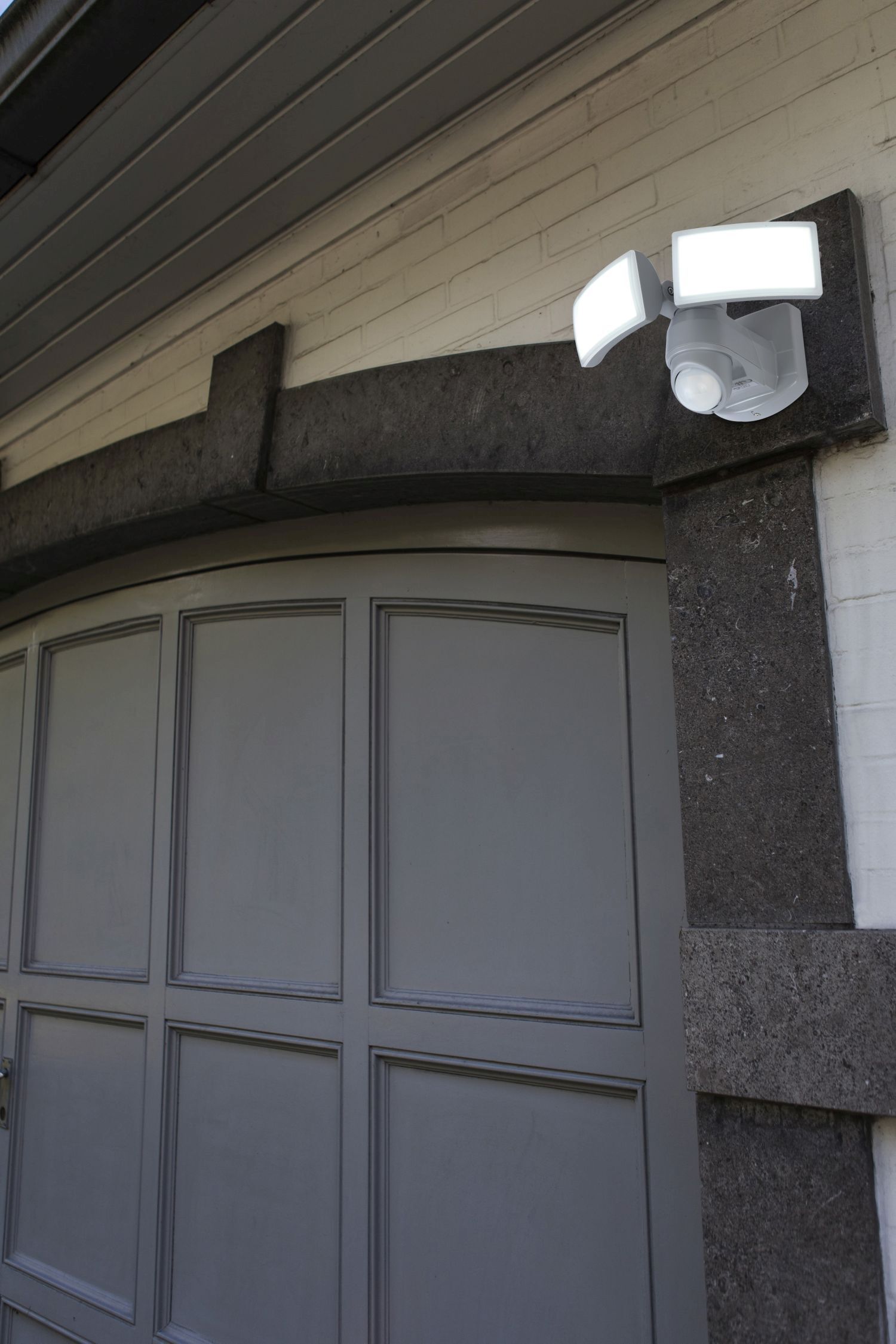 Drinnen, Garage