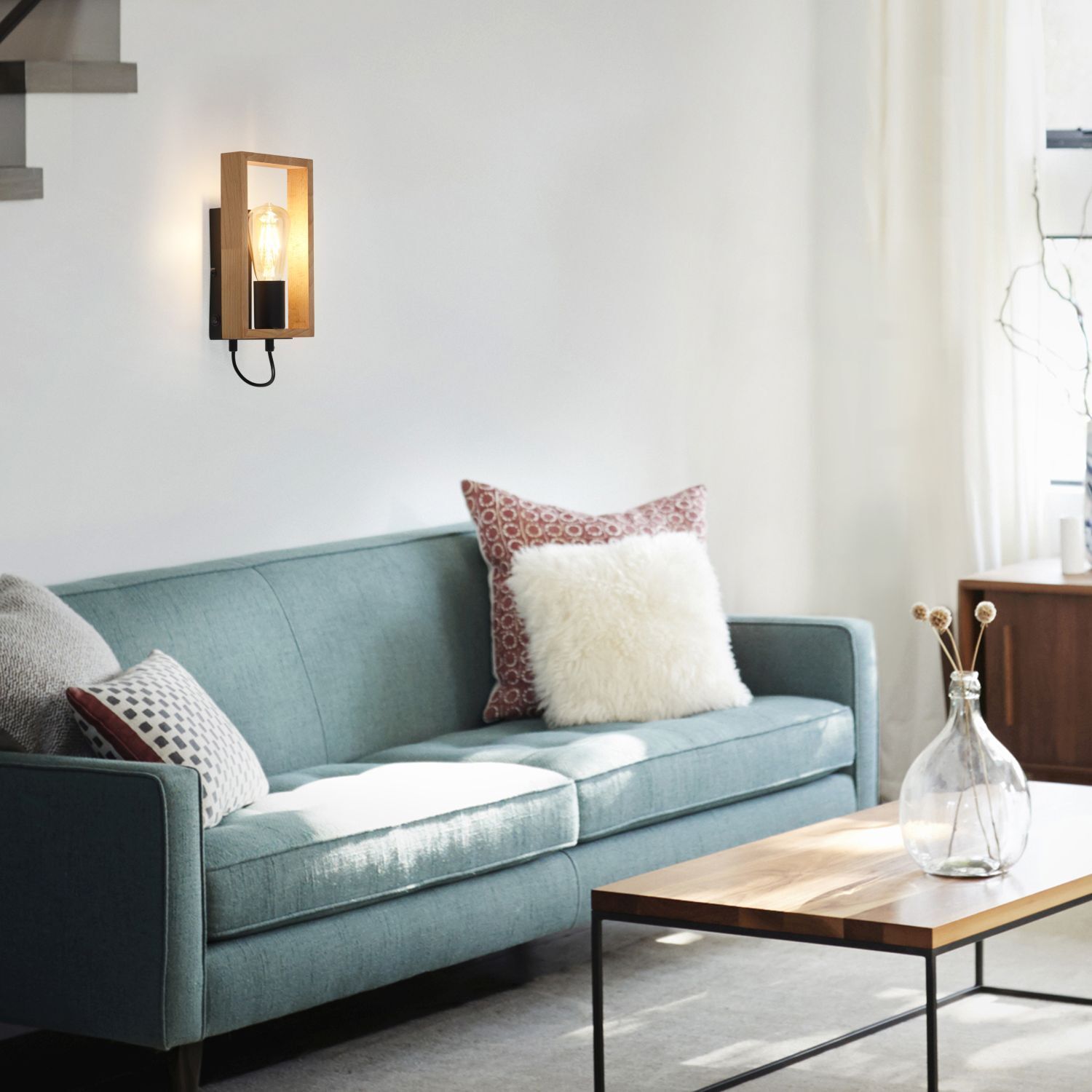 Couch, Kissen, Dekoration für Zuhause, Lampe, Wohnzimmer