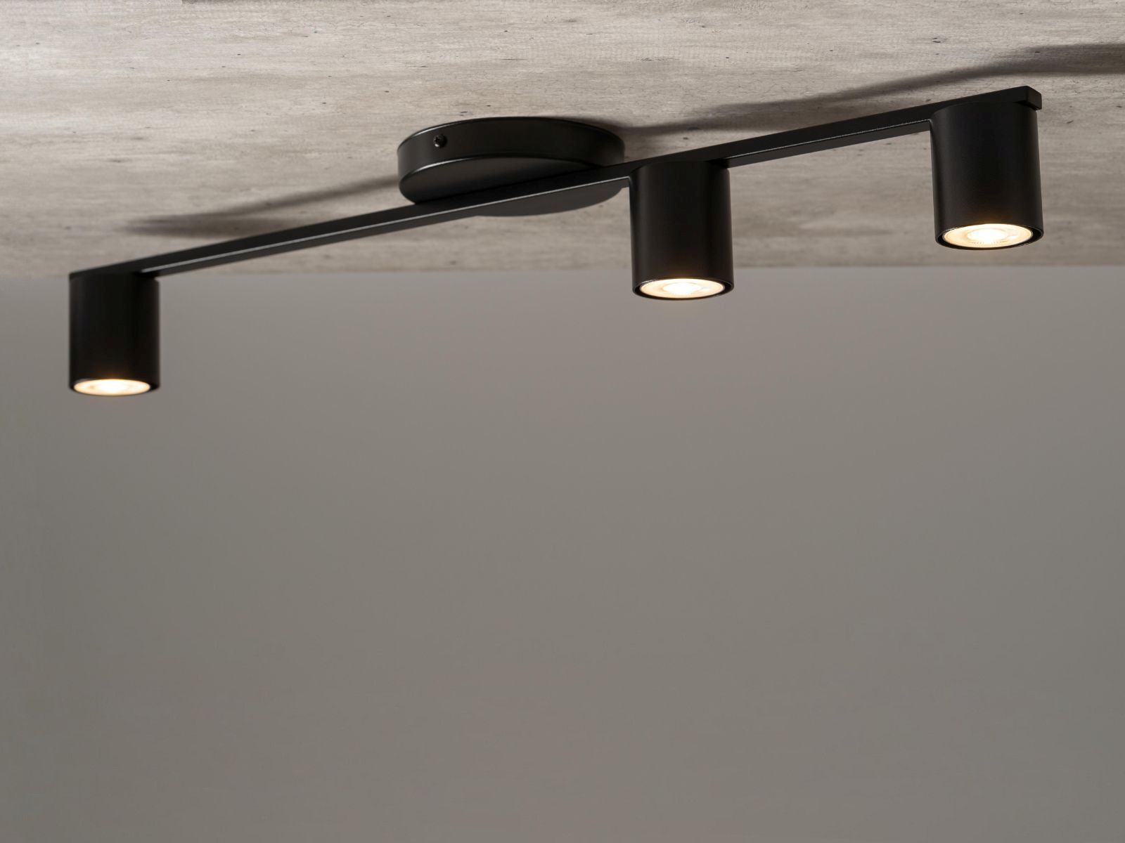 Schwarze Deckenlampe Zylinder GU10 3-flammig 70 cm groß
