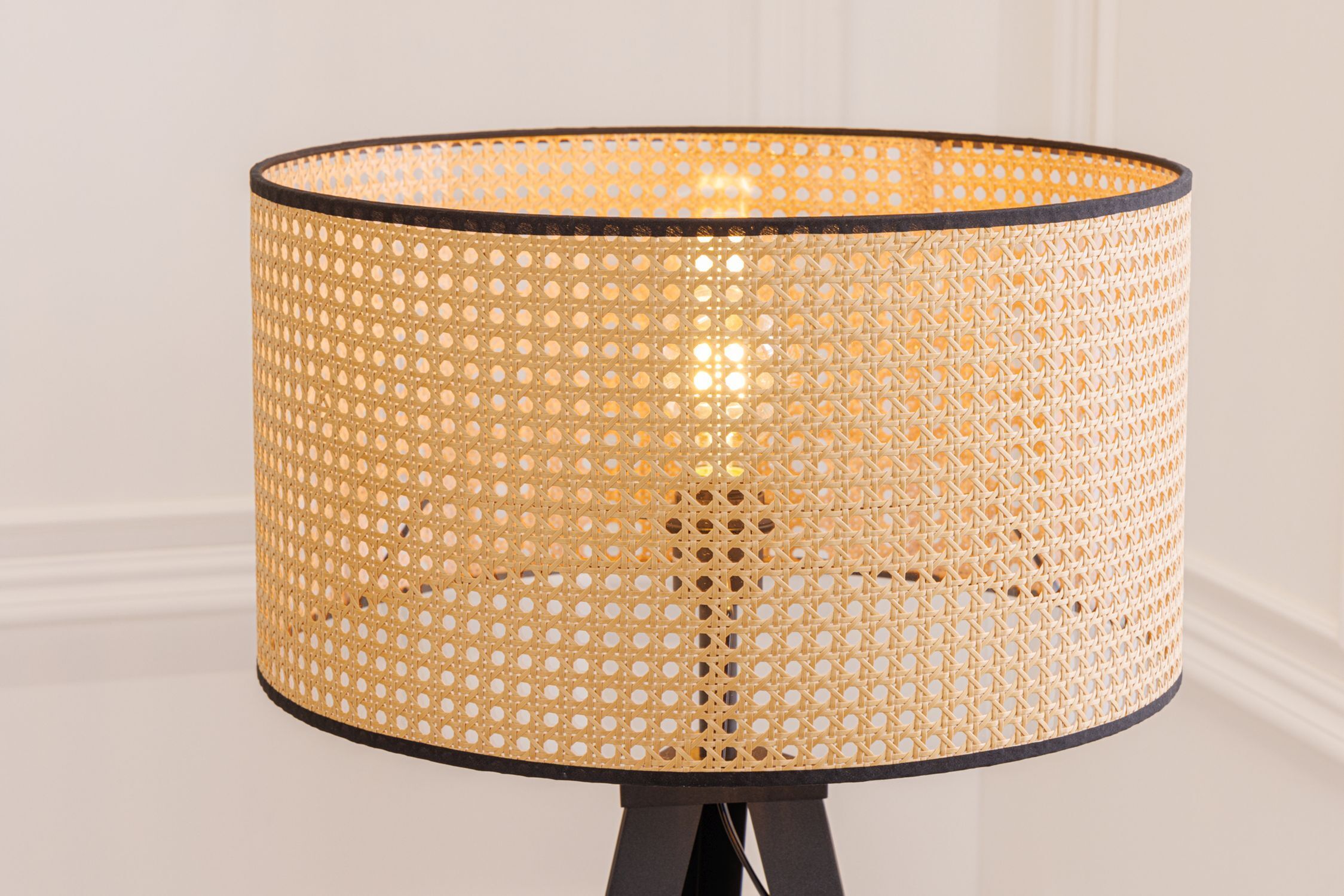 Dreibein Stehlampe Holz Kunststoff Wiener Geflecht E27