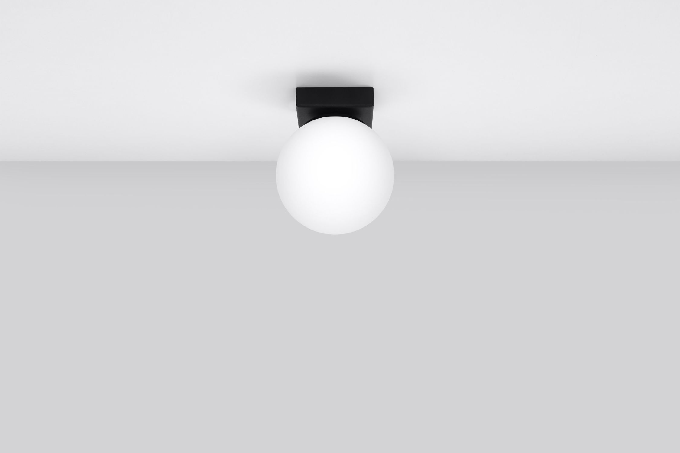Deckenlampe Kugelschirm Ø 12 cm Weiß Schwarz G9 Glas
