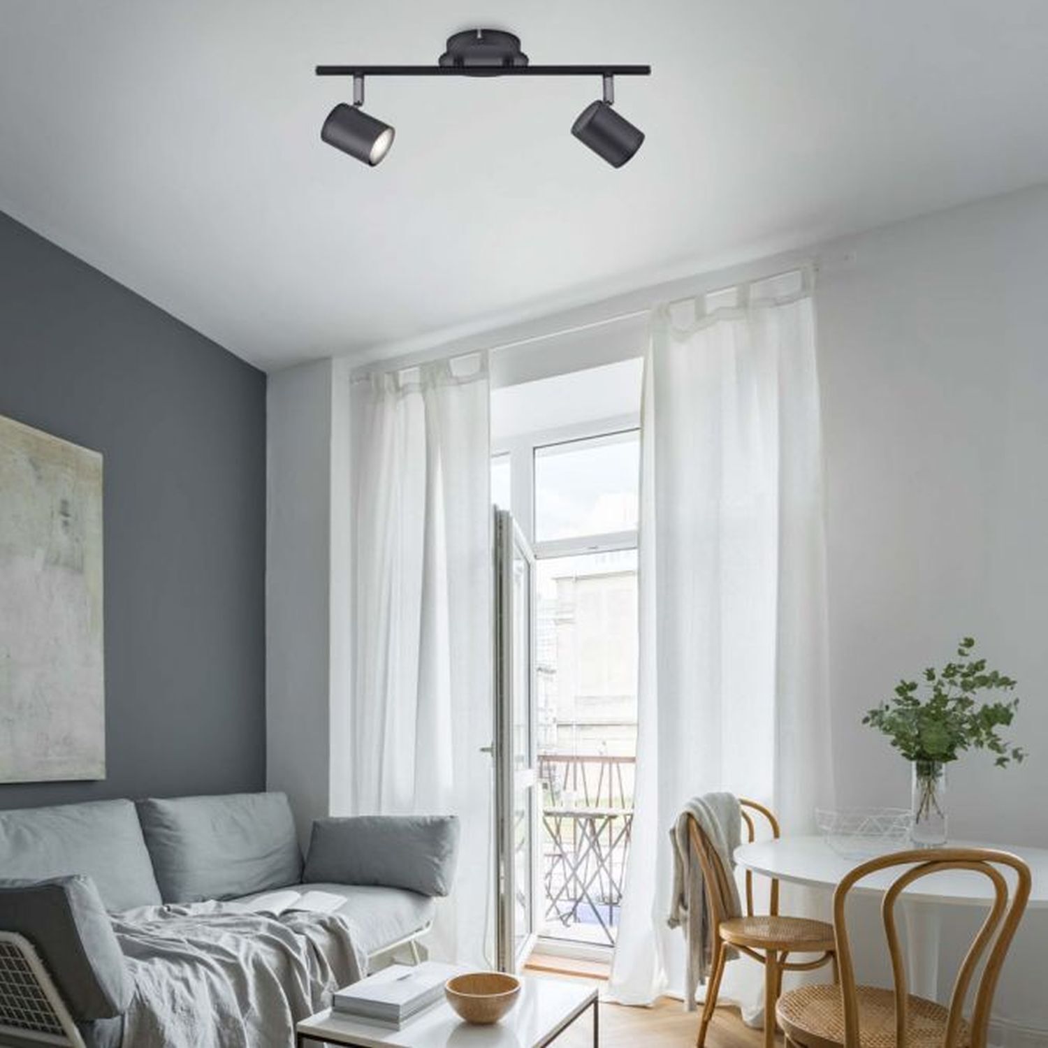 Flexibler Deckenstrahler Metall Schwarz GU10 2-flammig Dekoration für Zuhause, Französisches Fenster, Fenster, Drinnen, Innenarchitektur