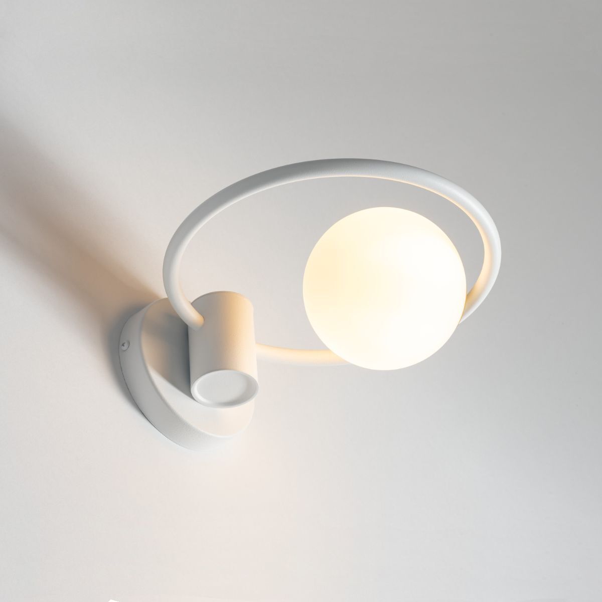 Runde Wandlampe Metall Glasschirm blendarm G9 Modern