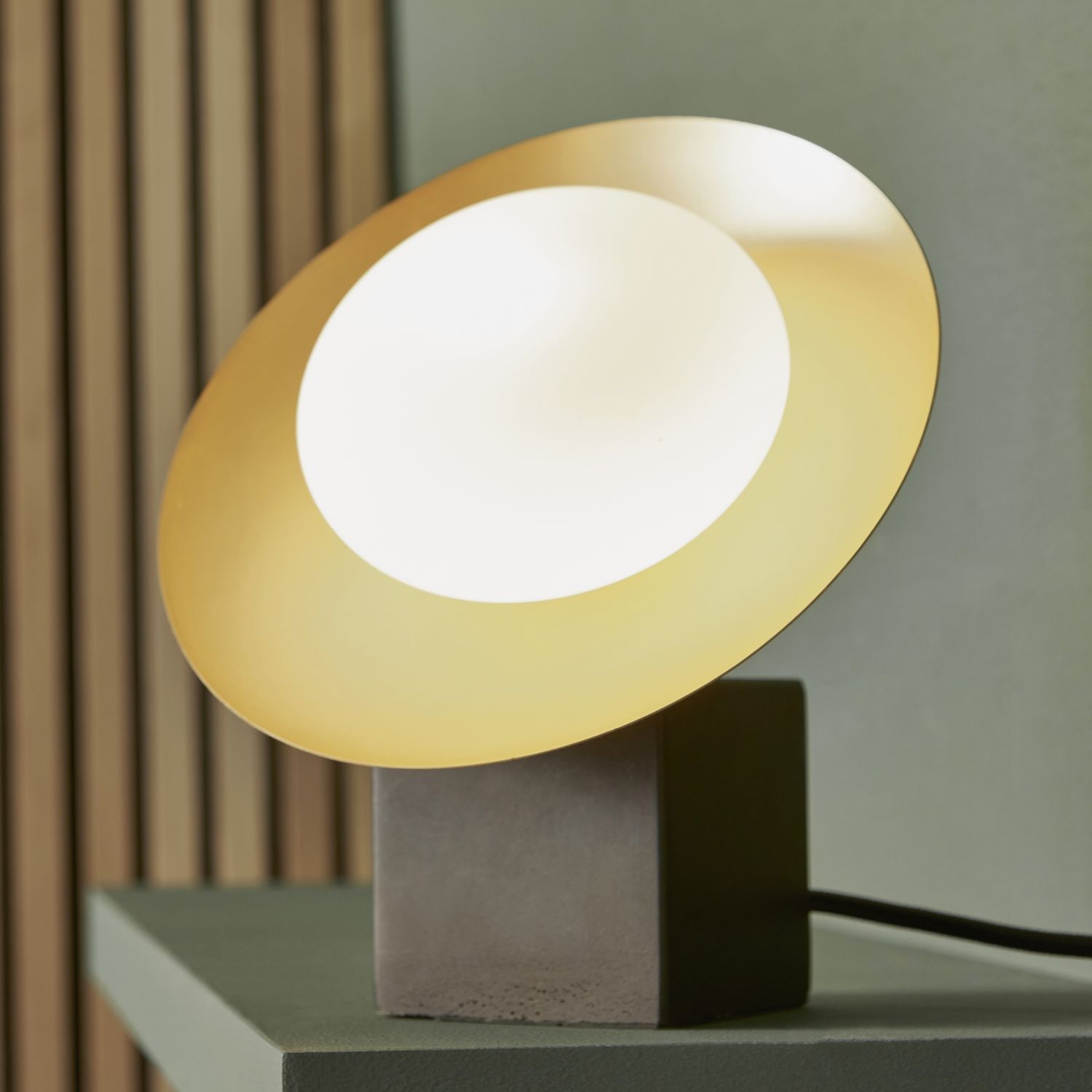 Lampe, Teller, Tischlampe, Beleuchtung
