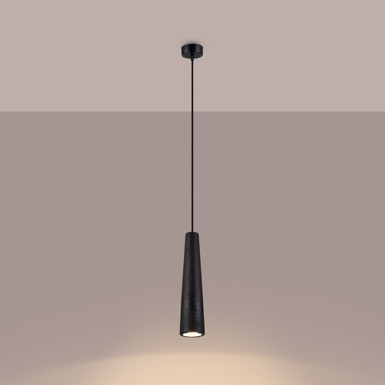 Pendelleuchte, Hängeleuchte, schwarze Leuchte, Kegelform-Schirm, Wohnraumbeleuchtung