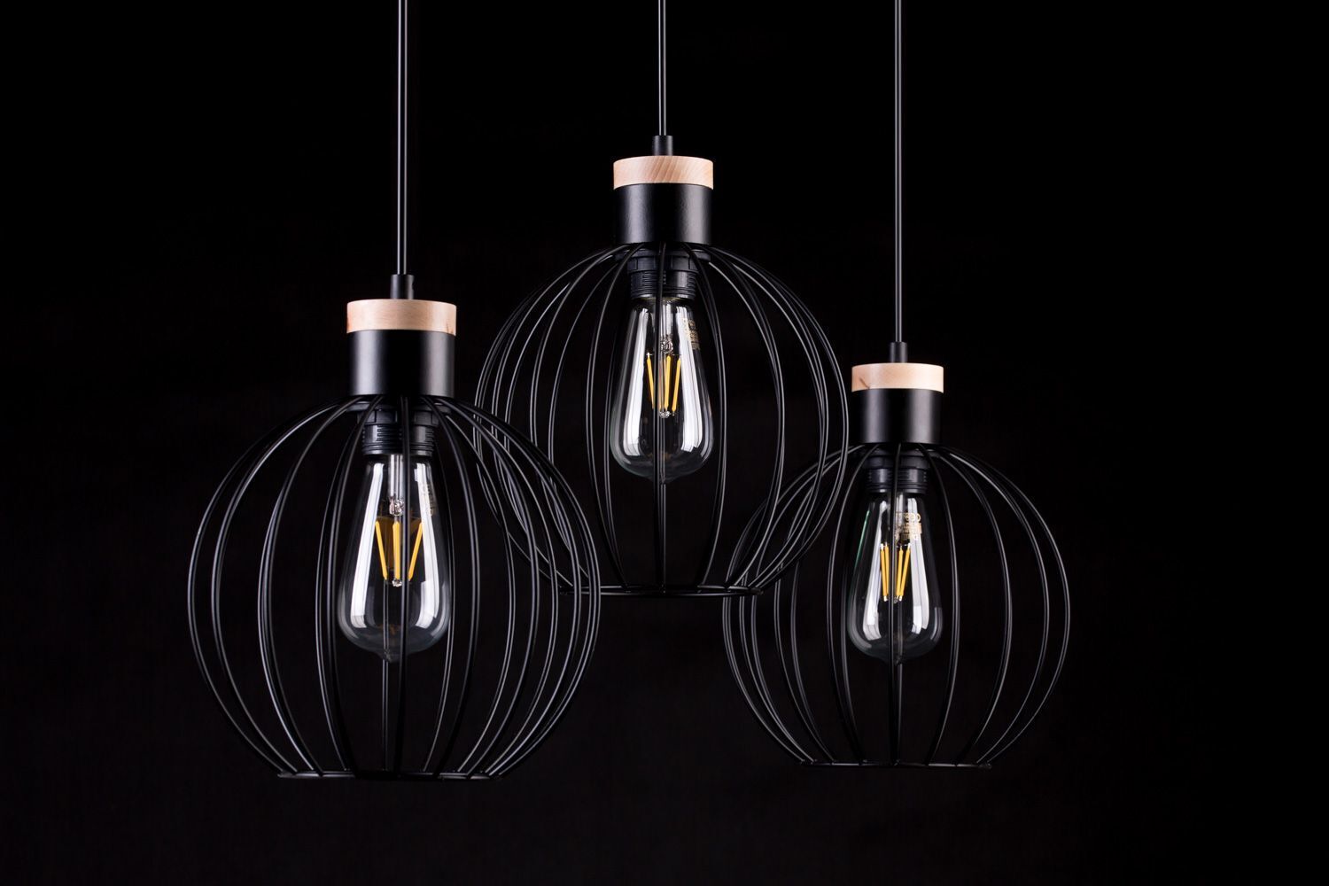 Hängelampe Retro Schwarz Metall Kugel Schirm 3 flammig