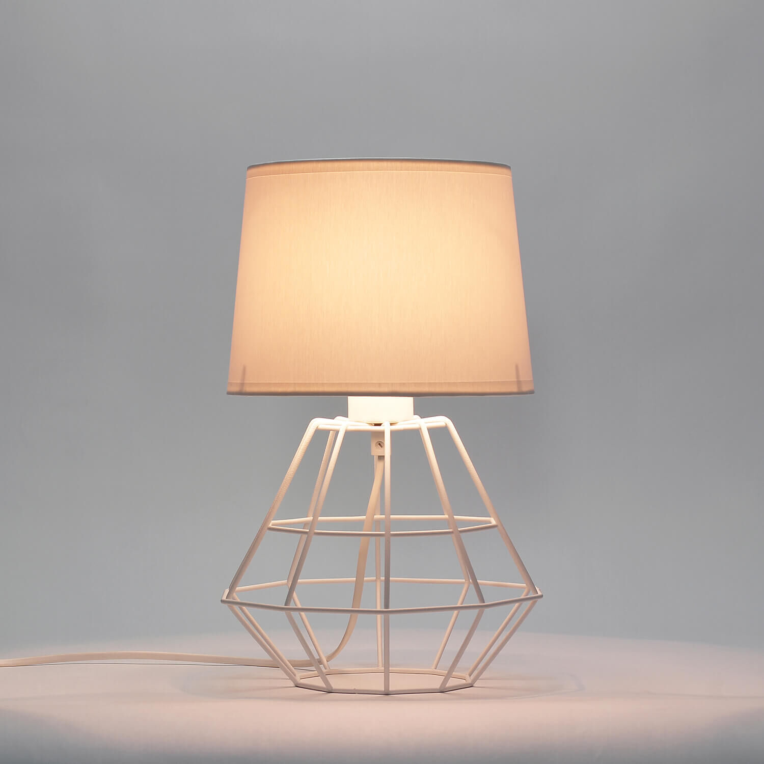 Lampe, Lampenschirm, Tischlampe