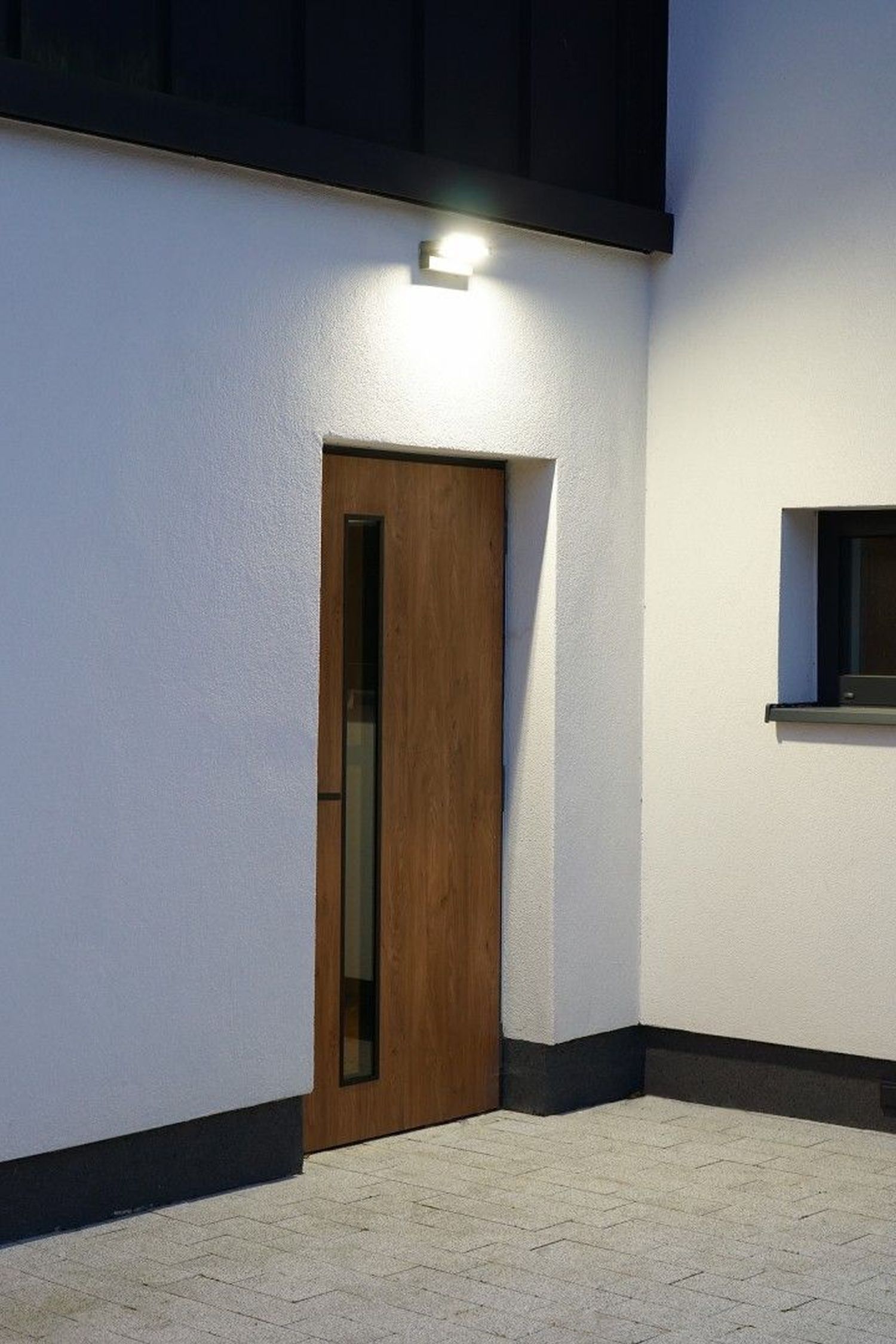 LED Wandlampe Außen mit Bewegungssensor Aluminium Glas Ecke, Innenarchitektur, Tür, Fußboden, Beleuchtung