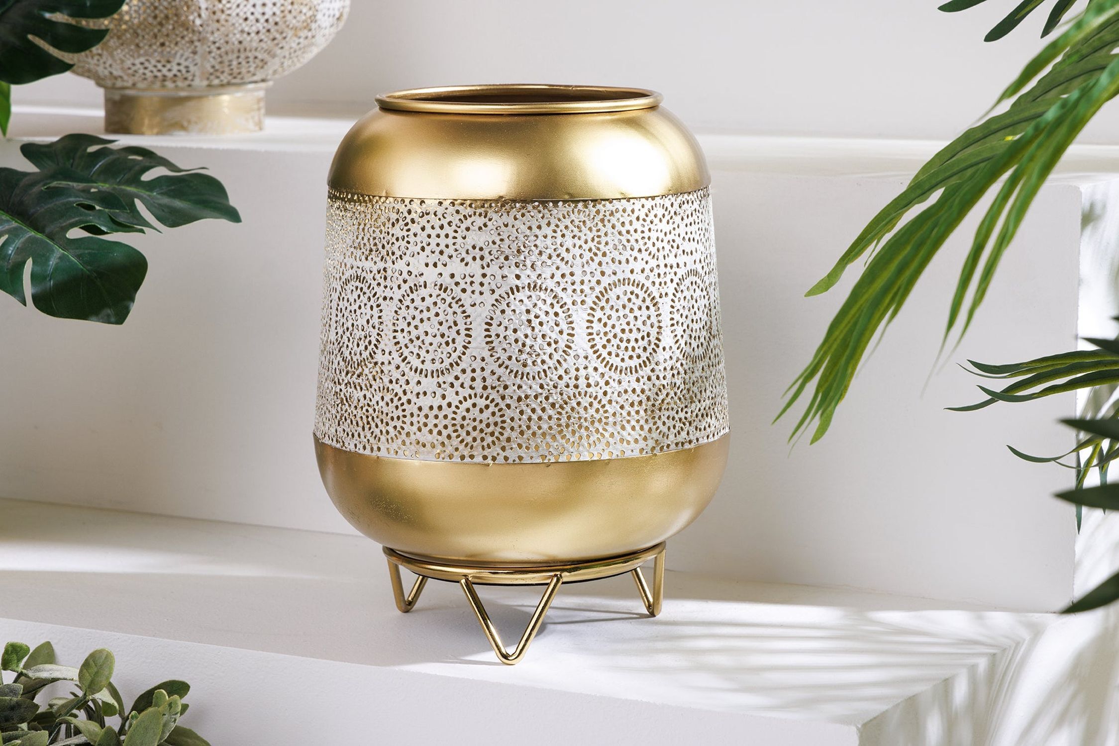 Kerzenhalter Weiß Gold aus Eisen H: 25 cm Handarbeit Kochgeschirr, Topf, Krug, Töpferei