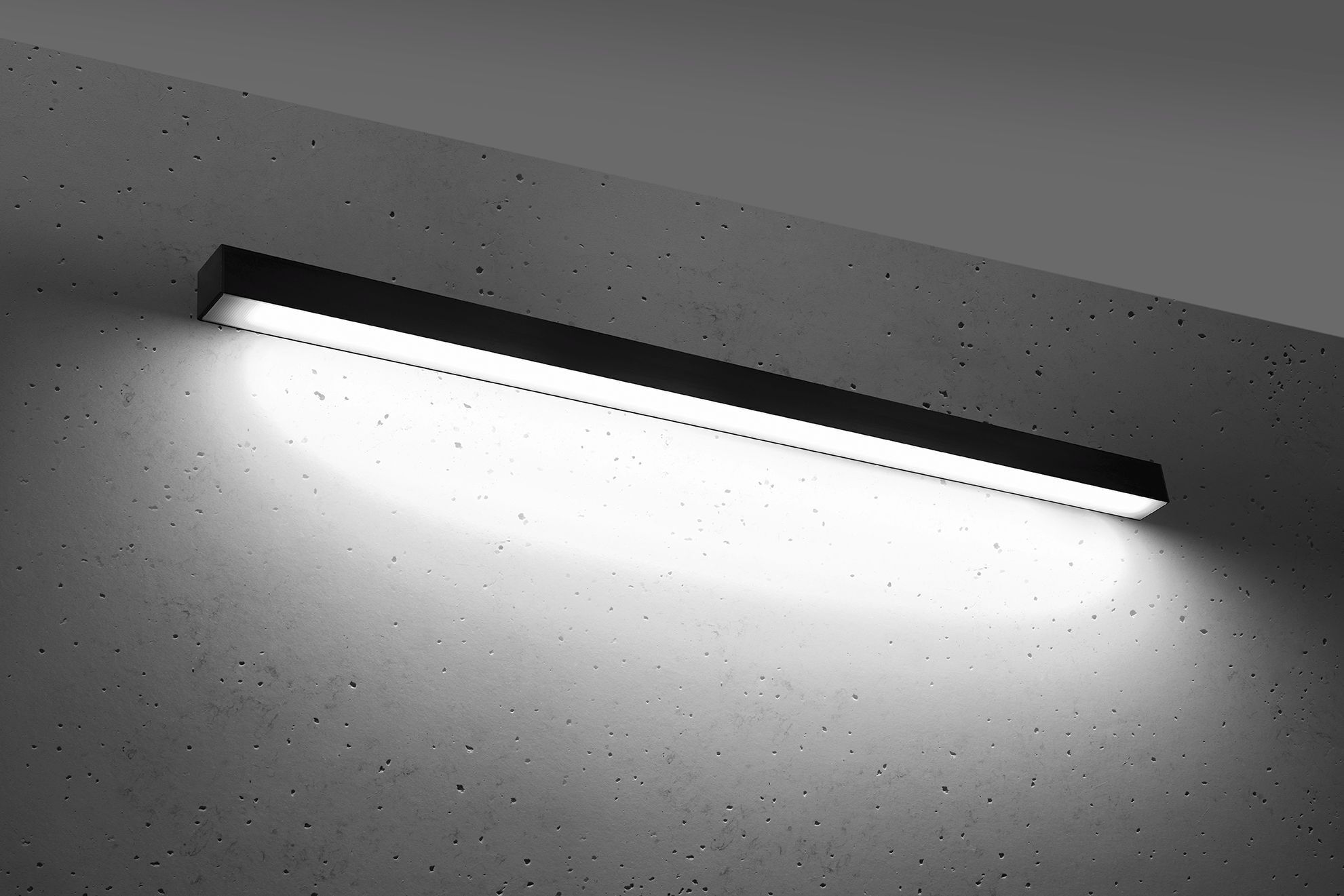 LED Wandleuchte Schwarz Metall 118 cm lang 4000 K 3640 lm