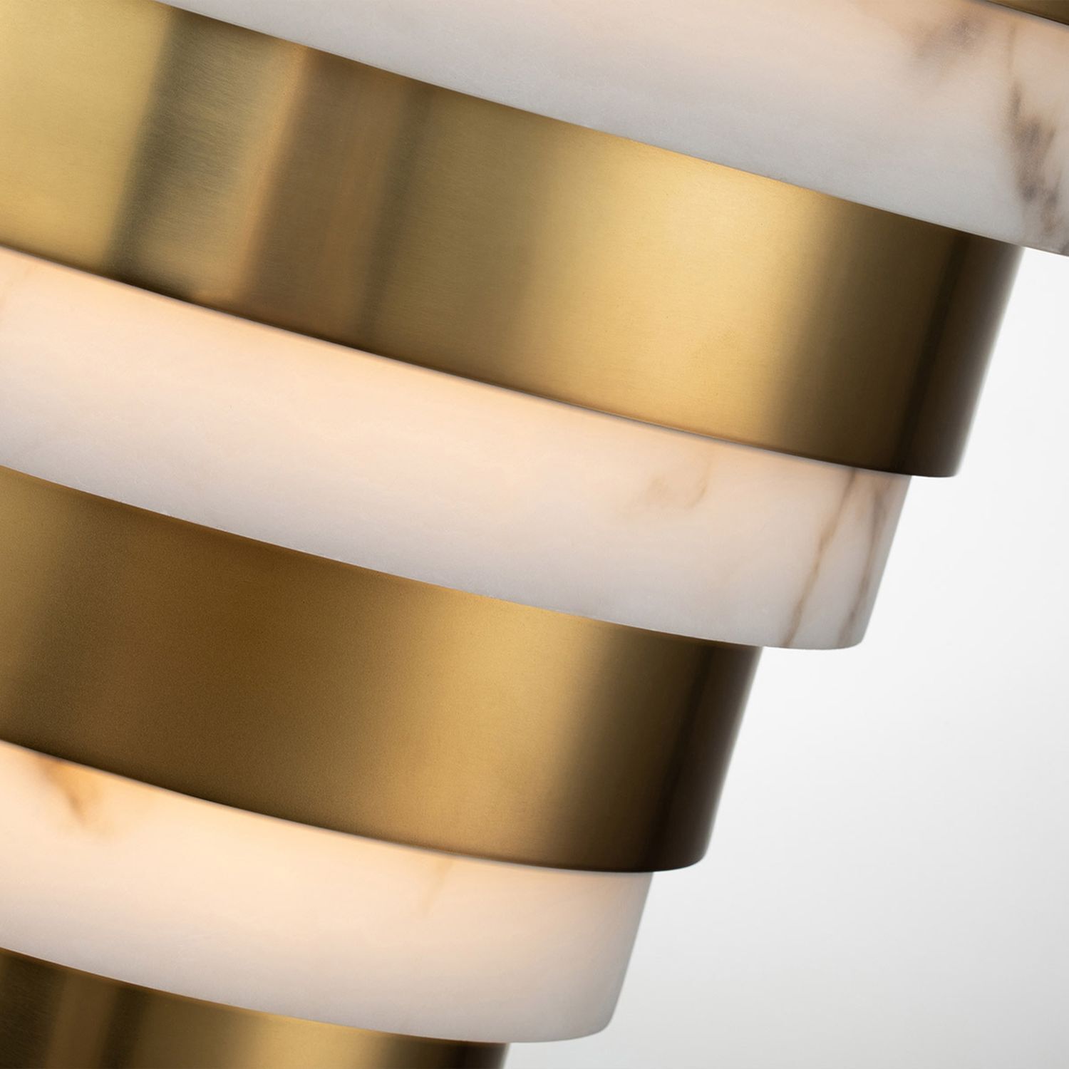 LED Wandleuchte H: 35,7 cm in Messing Antik Alabaster Optik