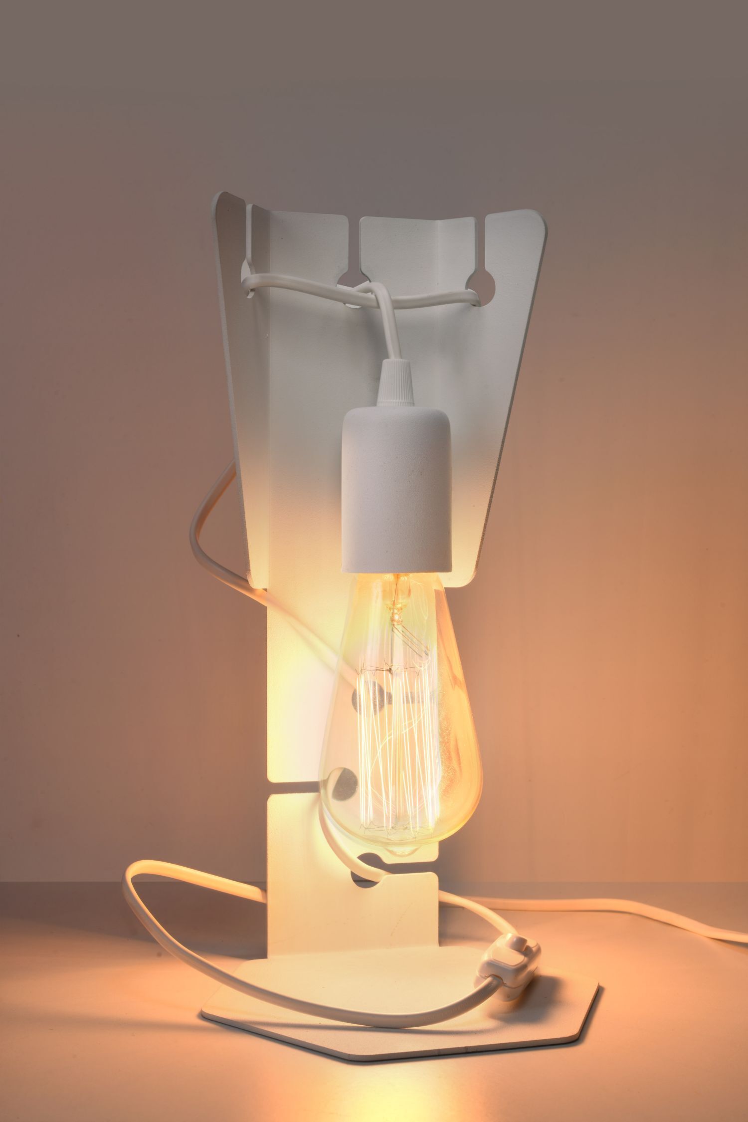 Tischlampe Metall Weiß 31 cm klein Modern dekorativ E27