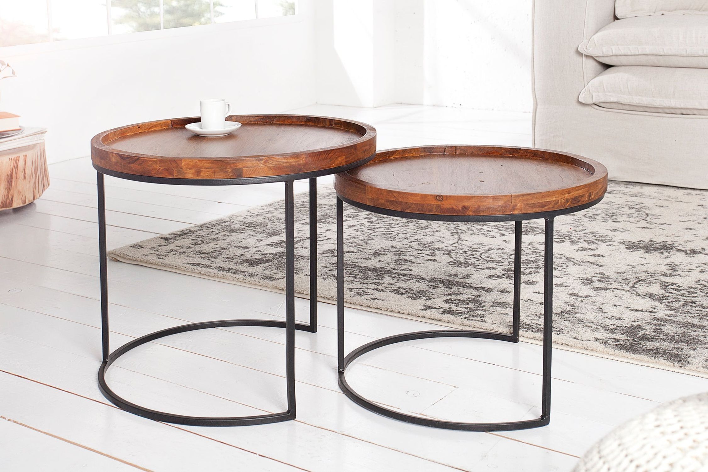 Beistelltisch 2er Set Akazienholz Metall rund Moebel, Tabelle, Kaffeetisch, Tischplatte, Tasse