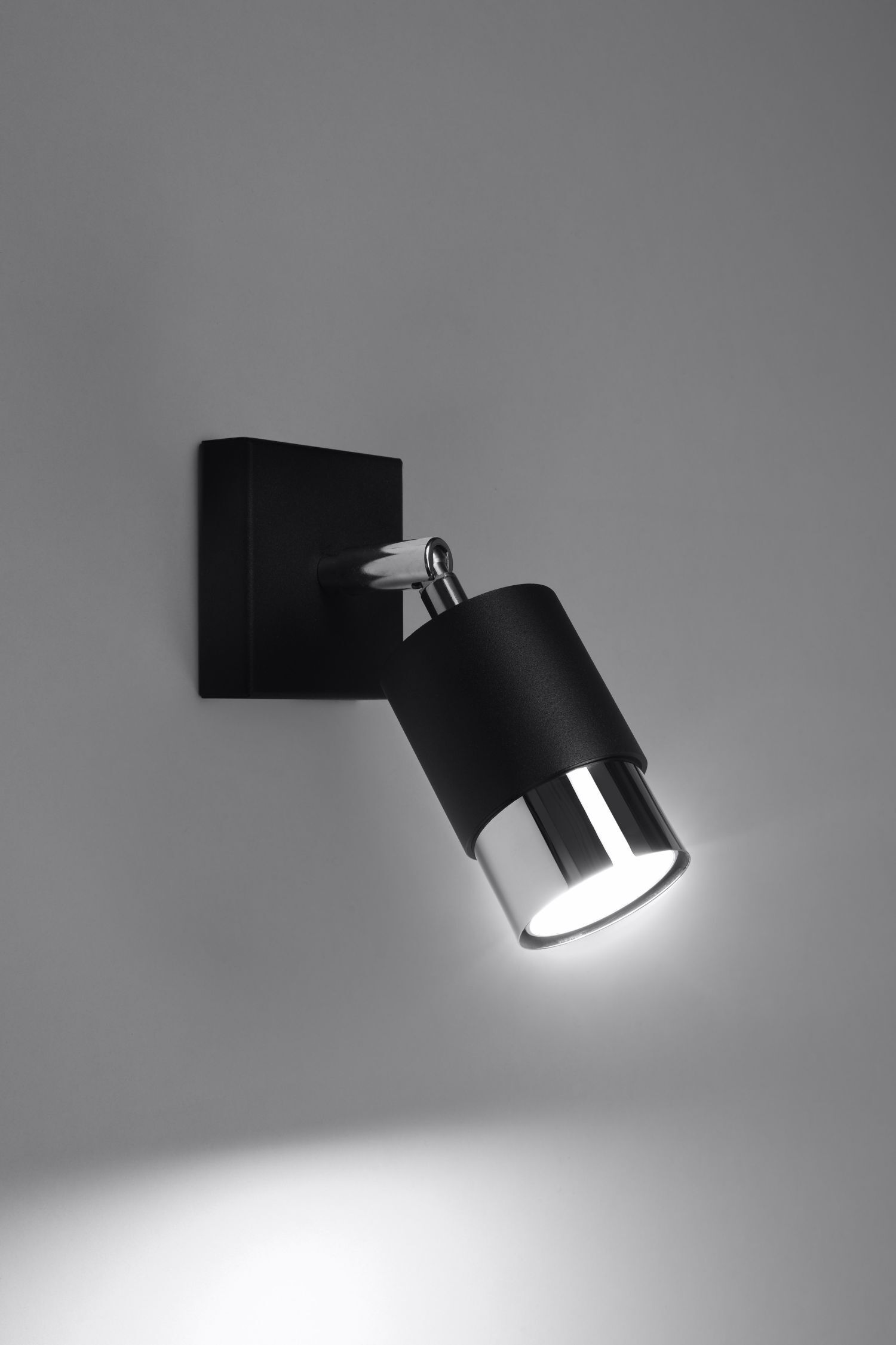 Wandleuchte Schwarz Chrom klein Metall GU10 zum Lesen