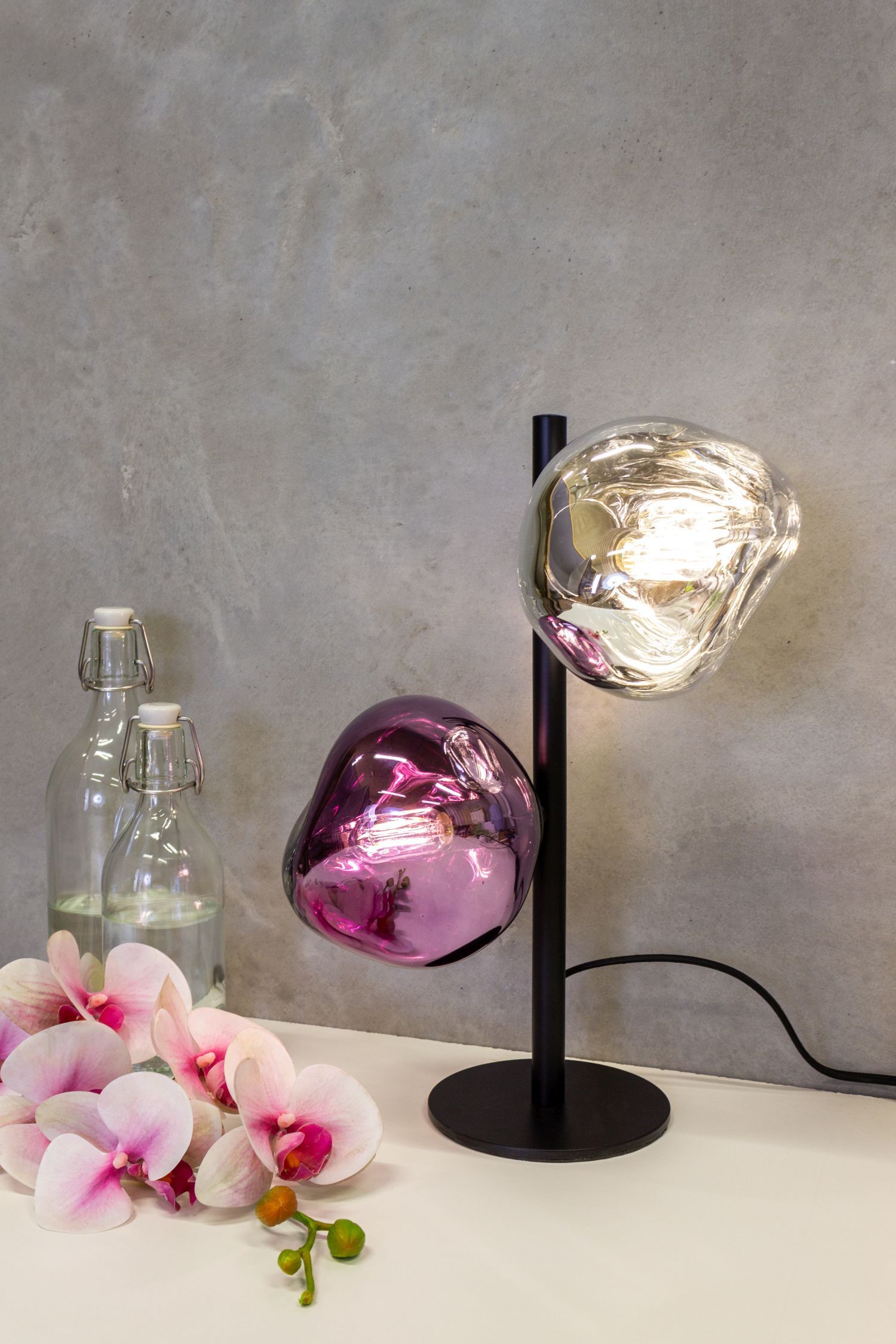 Dekorative Tischleuchte Aluminium Glas Weiß Lila 40 cm lampe, tischlampe, Glassschirm, Metallbasis, Dekoration