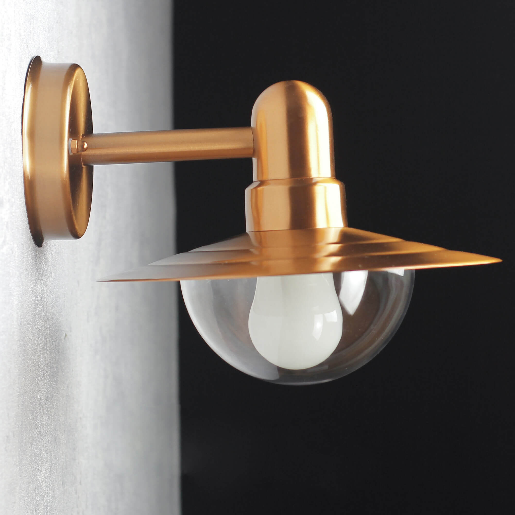 Stilvolle Wandleuchte Tallinn Wandlampe, Kupfer, Glaskugel, Wandarmatur, Industriestil