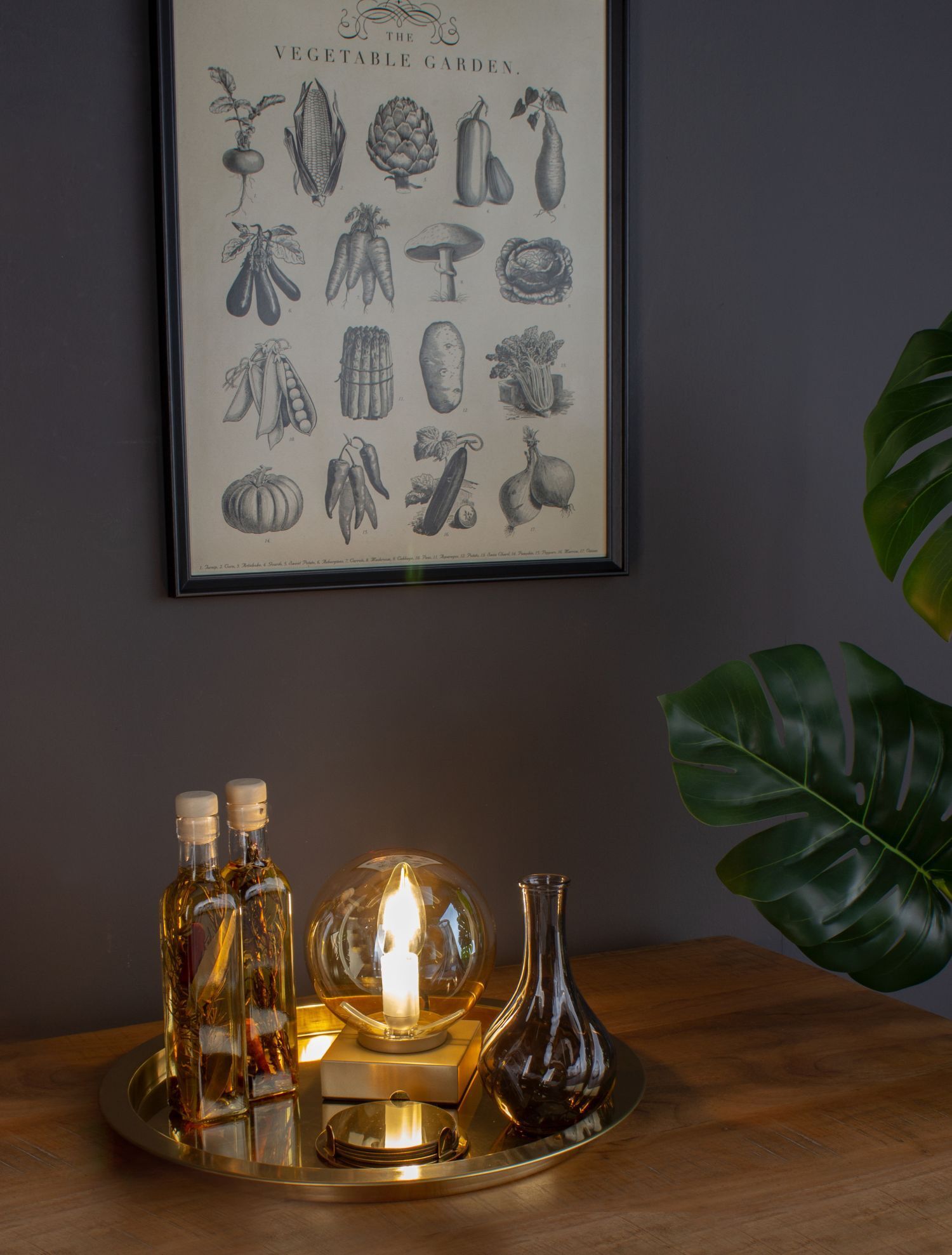 Tischlampe in Gold Bernstein 17,5 cm E14 Kugel elegant