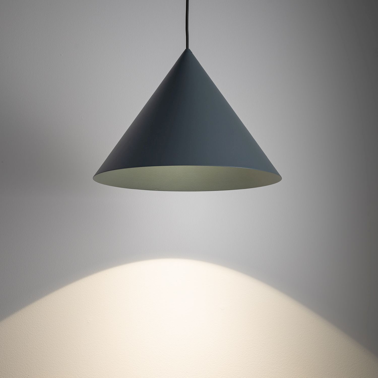 Stilvolle Pendelleuchte Metall GU10 Ø35 cm Umbra Blau Lampe, Lampenschirm