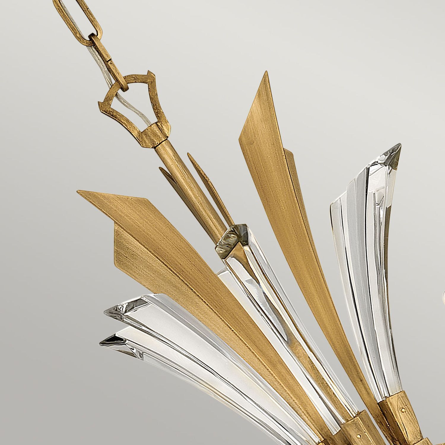 Kronleuchter Gold brüniert Ø 74,3 cm aus Metall Kristall Chandelier, Gold, Metallisch, Kristall-Akzente, Hängeleuchte