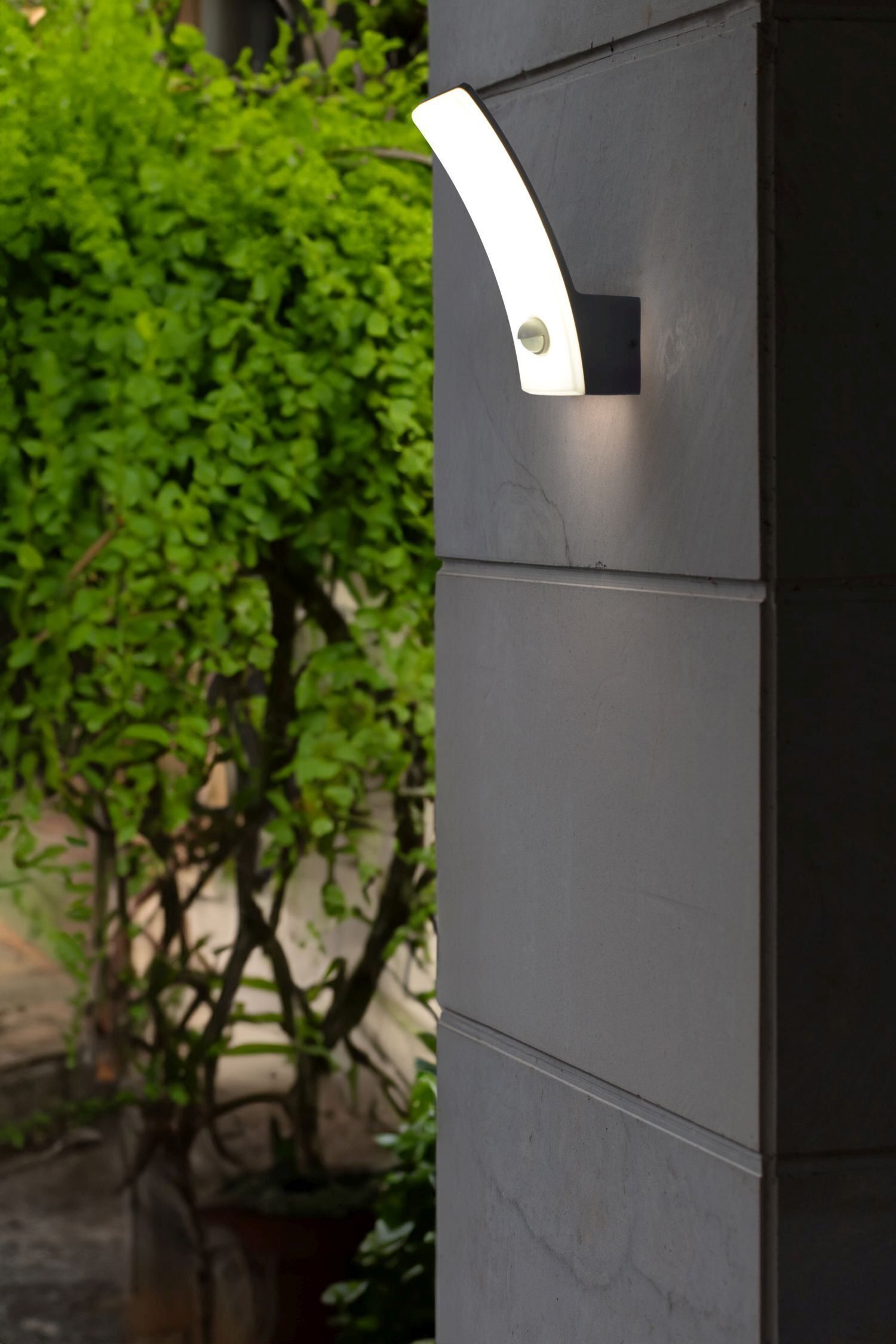 LED Wandlampe Bewegungsmelder H:20,4 cm IP44 Anthrazit