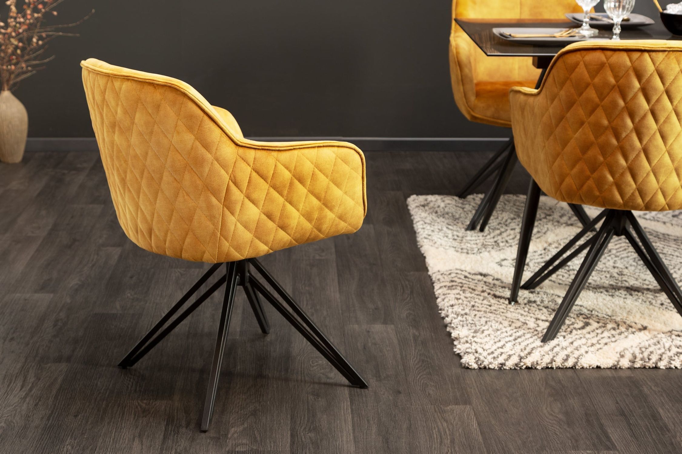 Innenarchitektur, Fußboden, Mobiliar, Holz, Stuhl